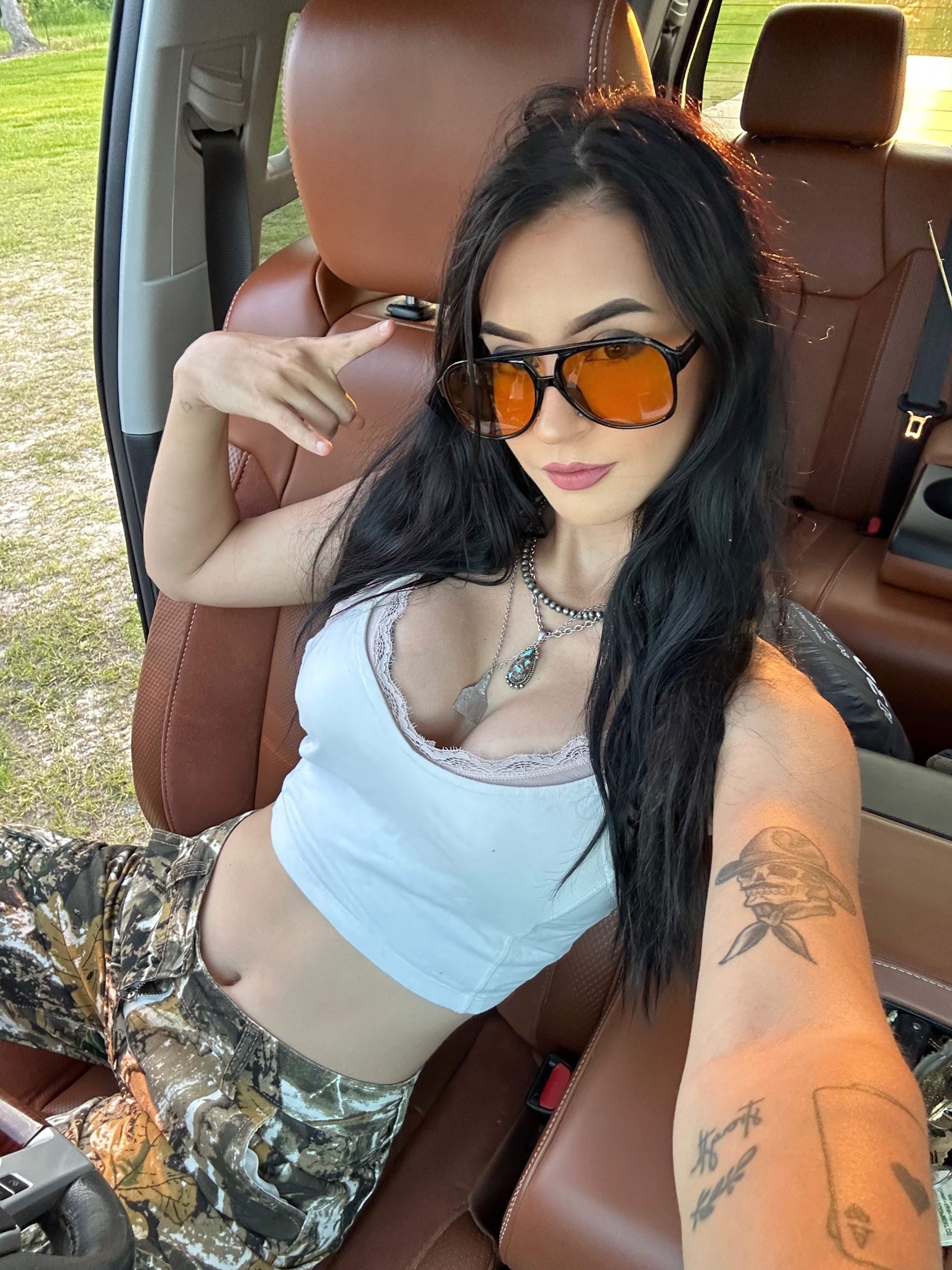 your internet girlfriend(PAID)🧿