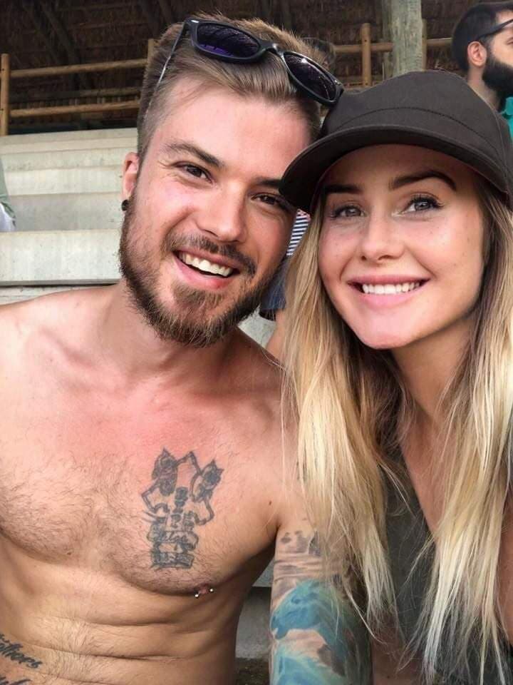 NAUGHTY SIBLINGS 😈💦