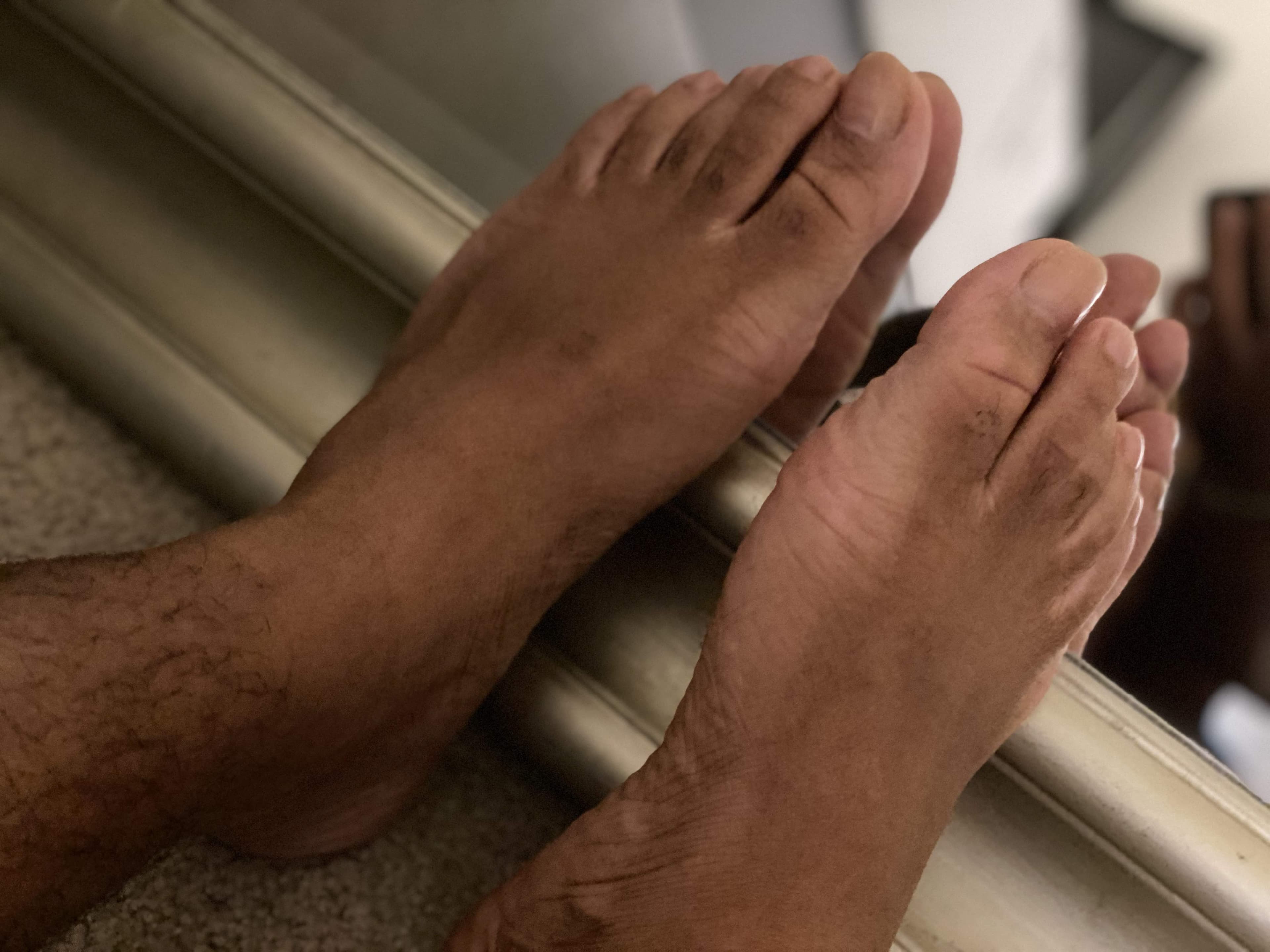 King 👑 V Feet