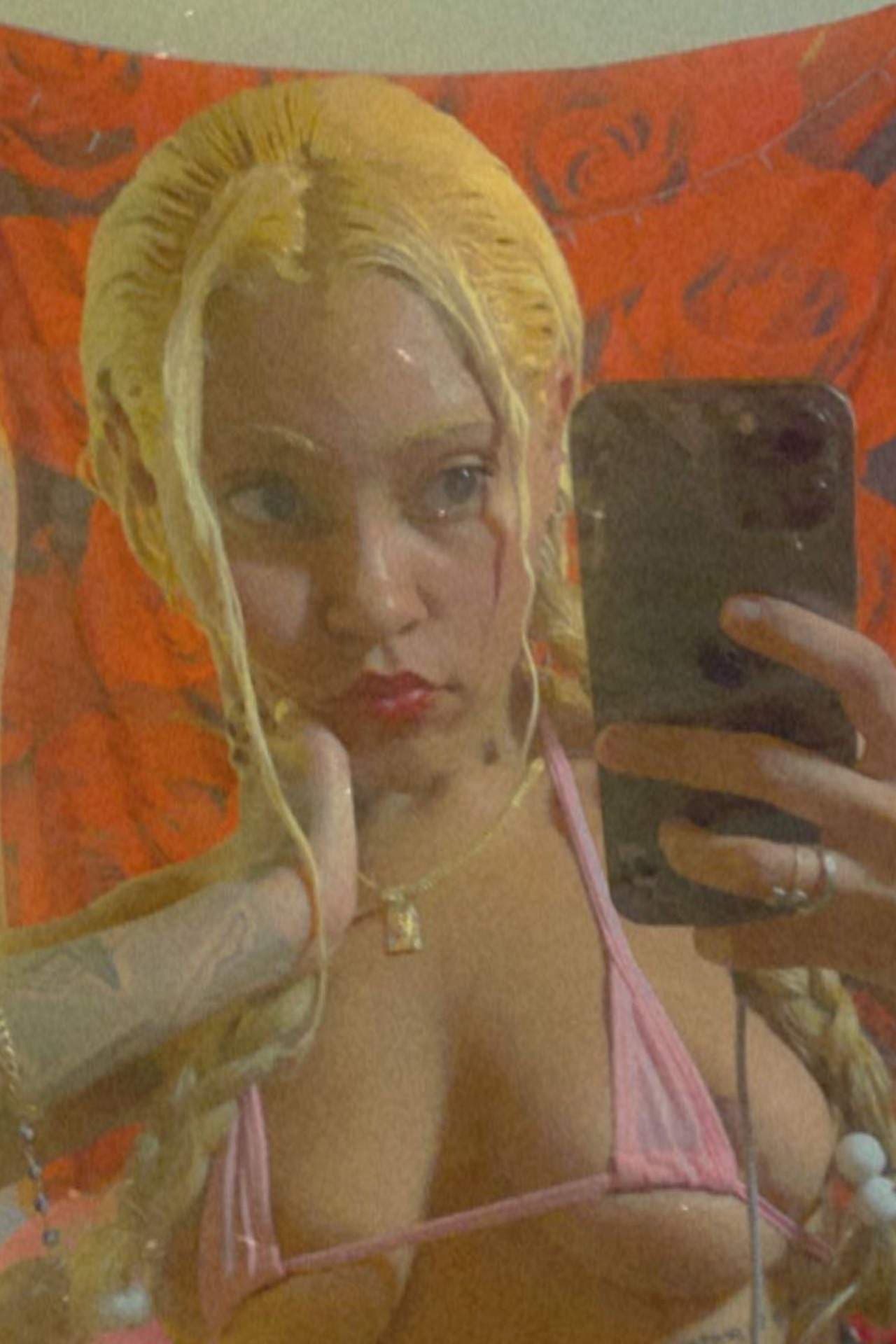 Cam Girl
