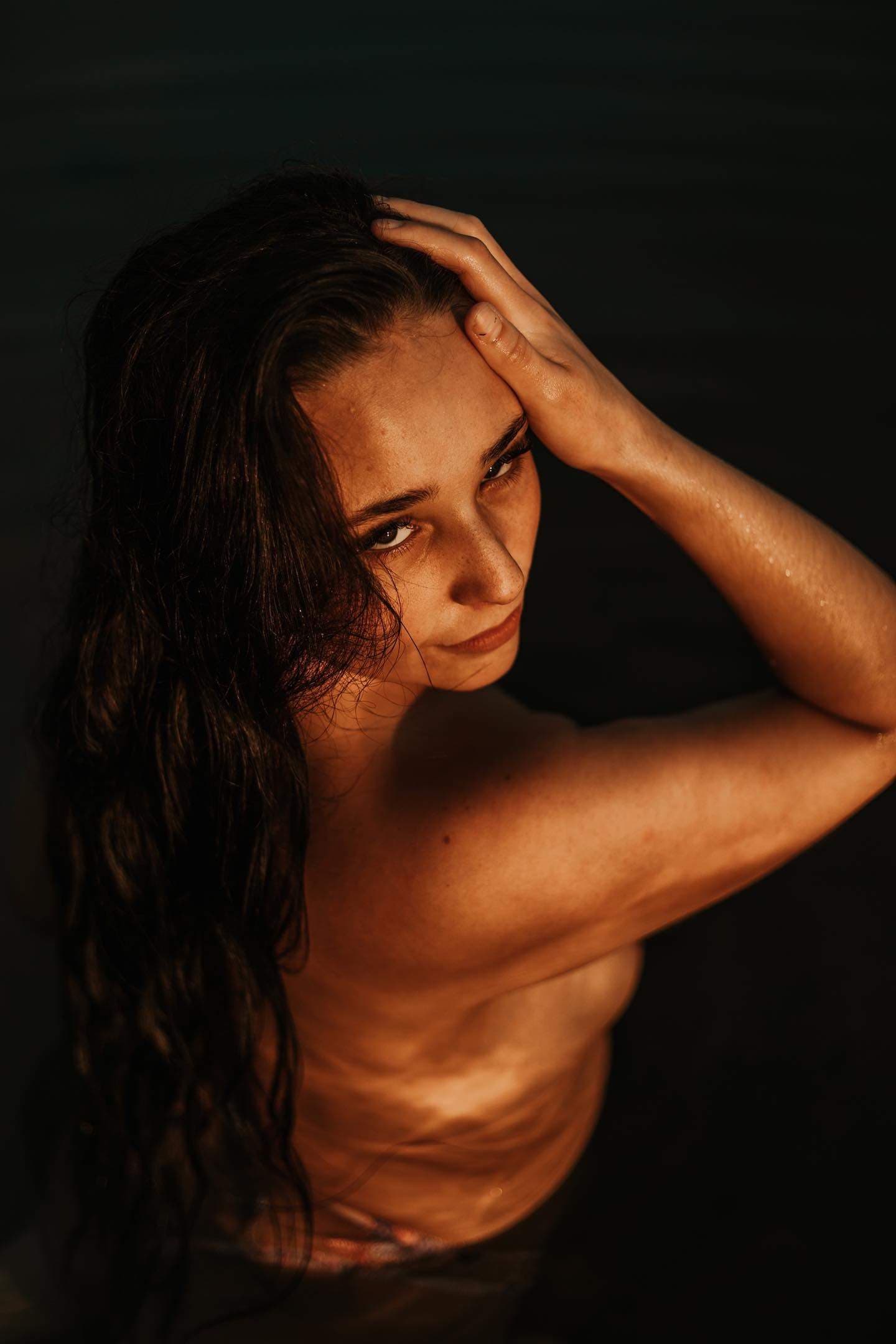 Av