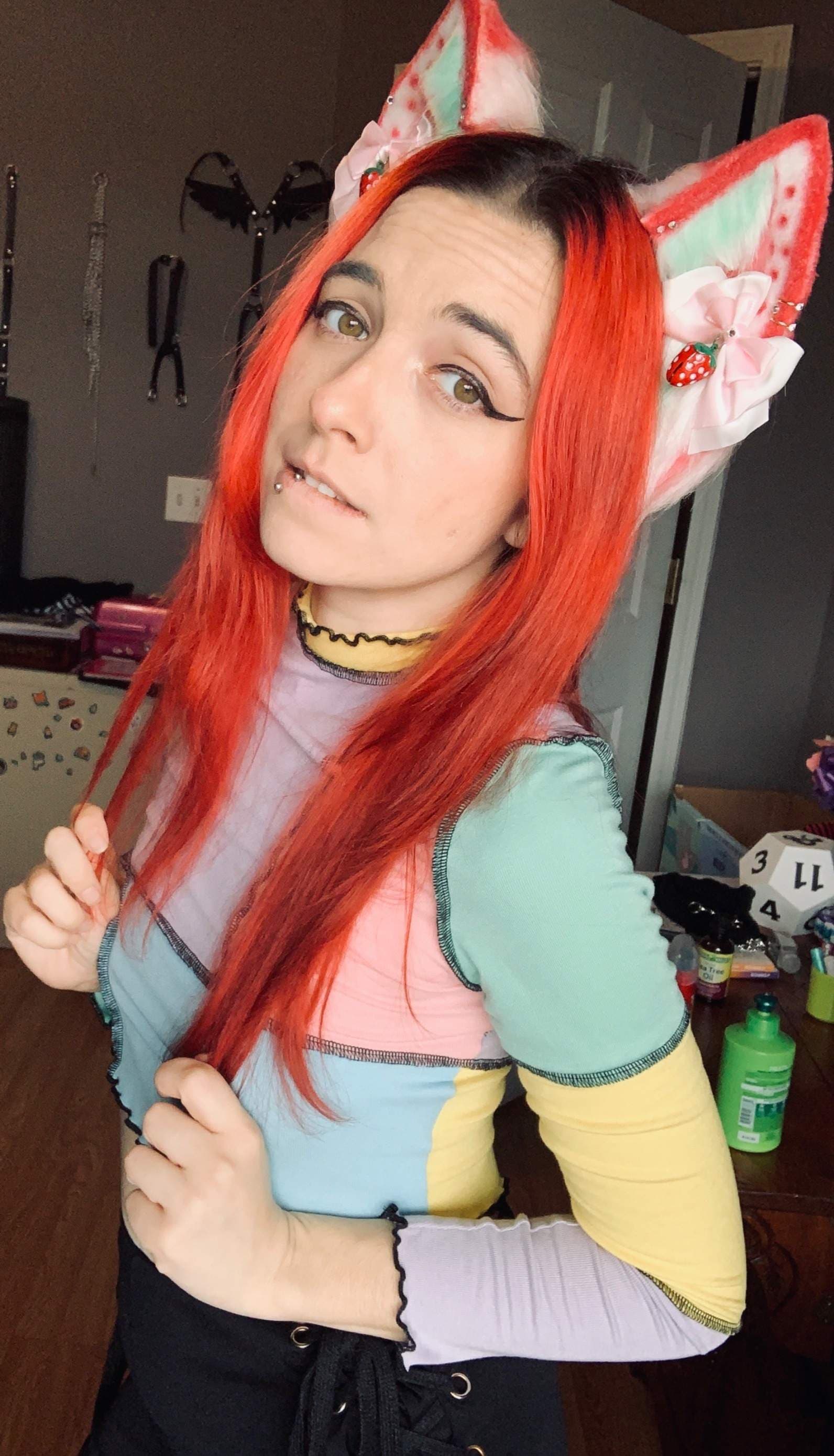 Katzi (Ms. Moon)