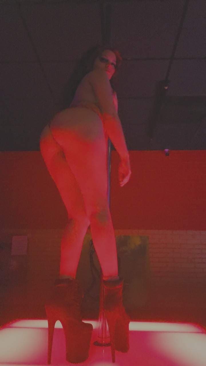 Roxy Hart