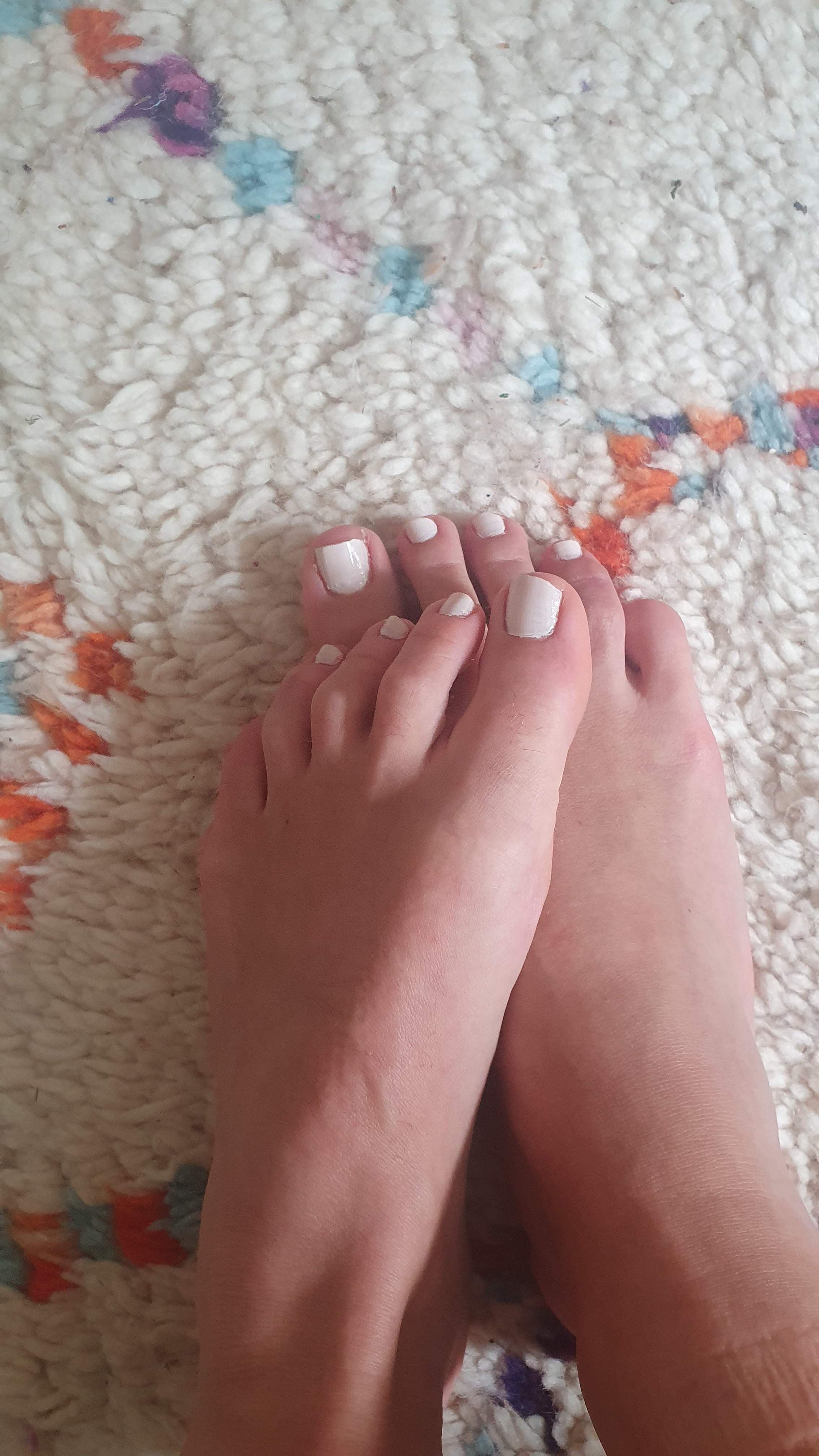Foot Girl