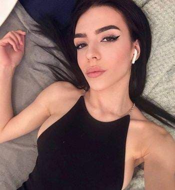 ✨ 𝑫𝑰𝑨𝑵𝑨 🖤
