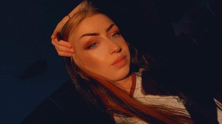 FREE Stoned cutie