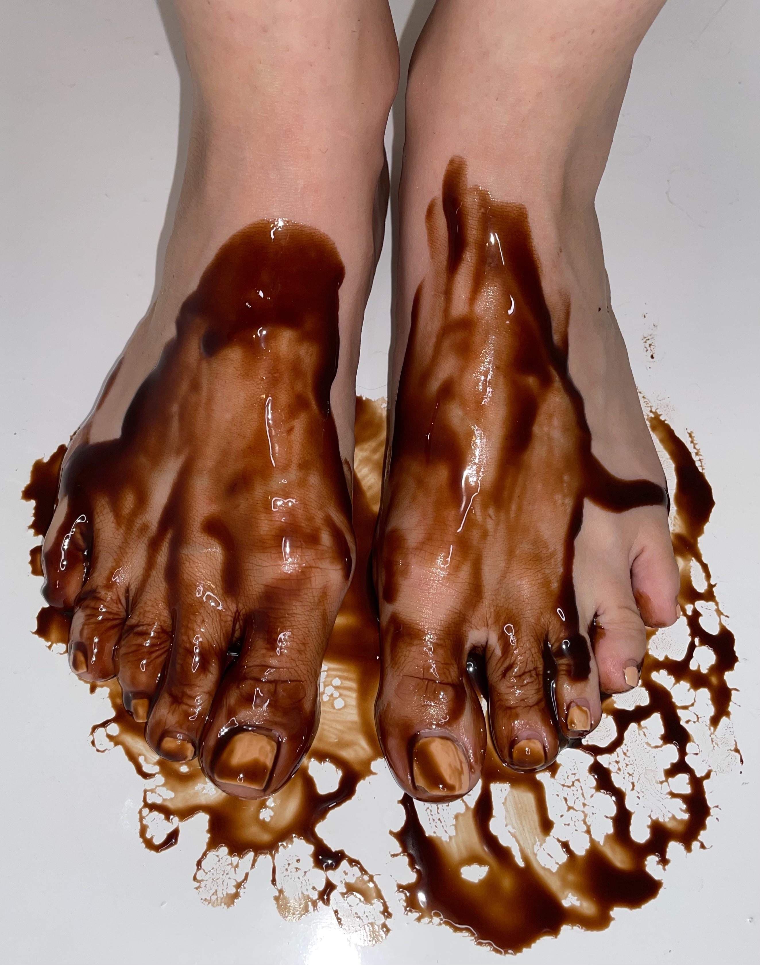 Fine Feet Foodie