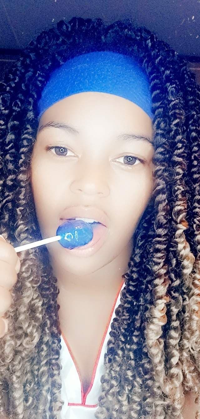 Yvonnelove