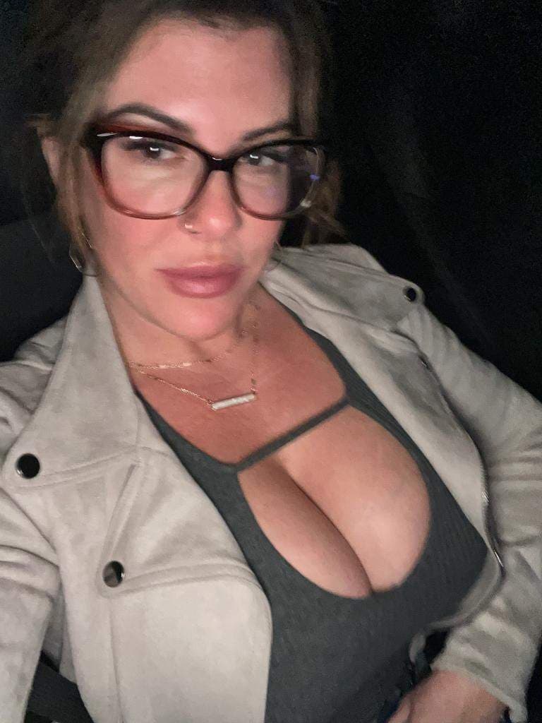 Kelsey Kanes