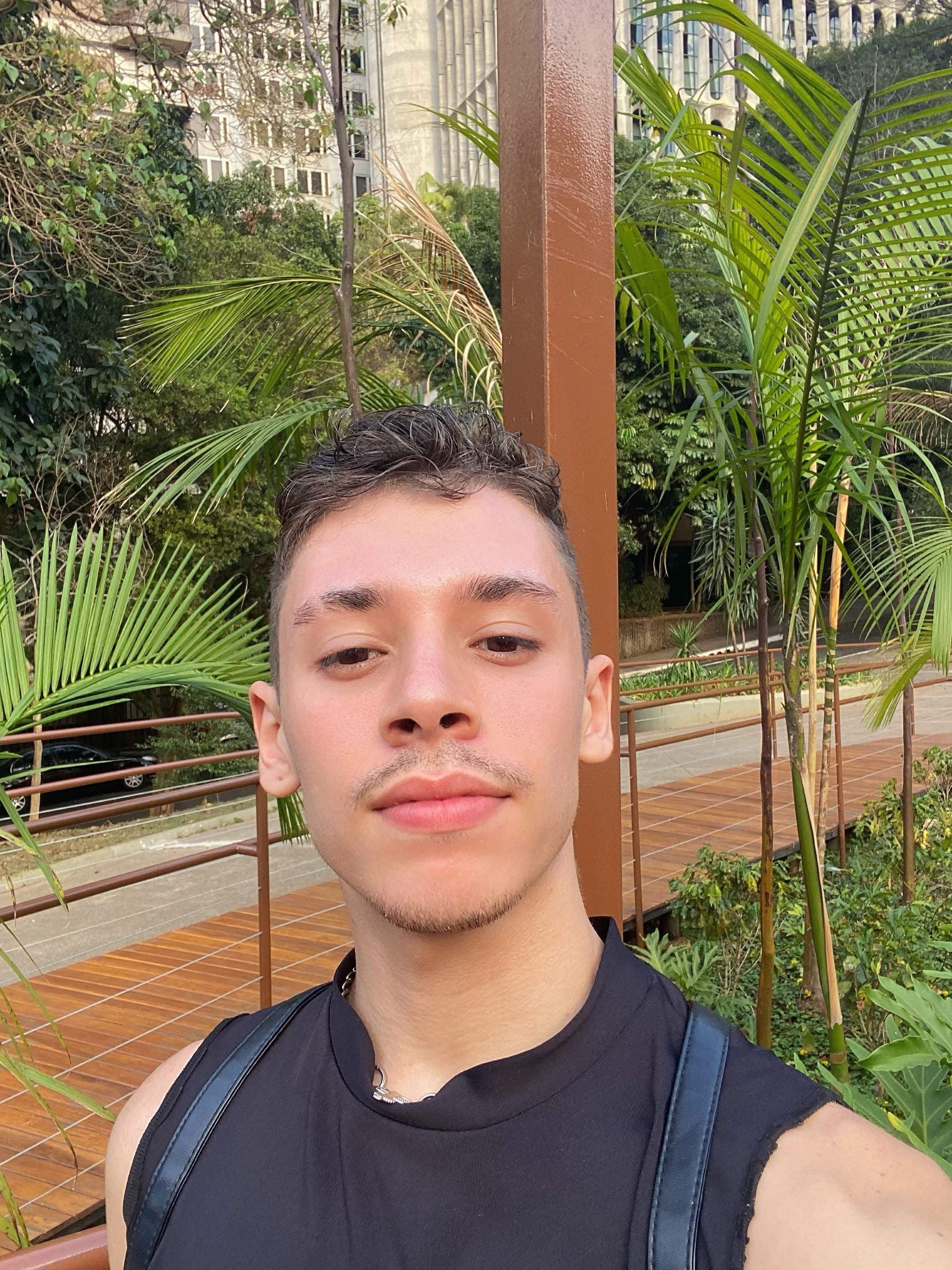 Alex Vitor