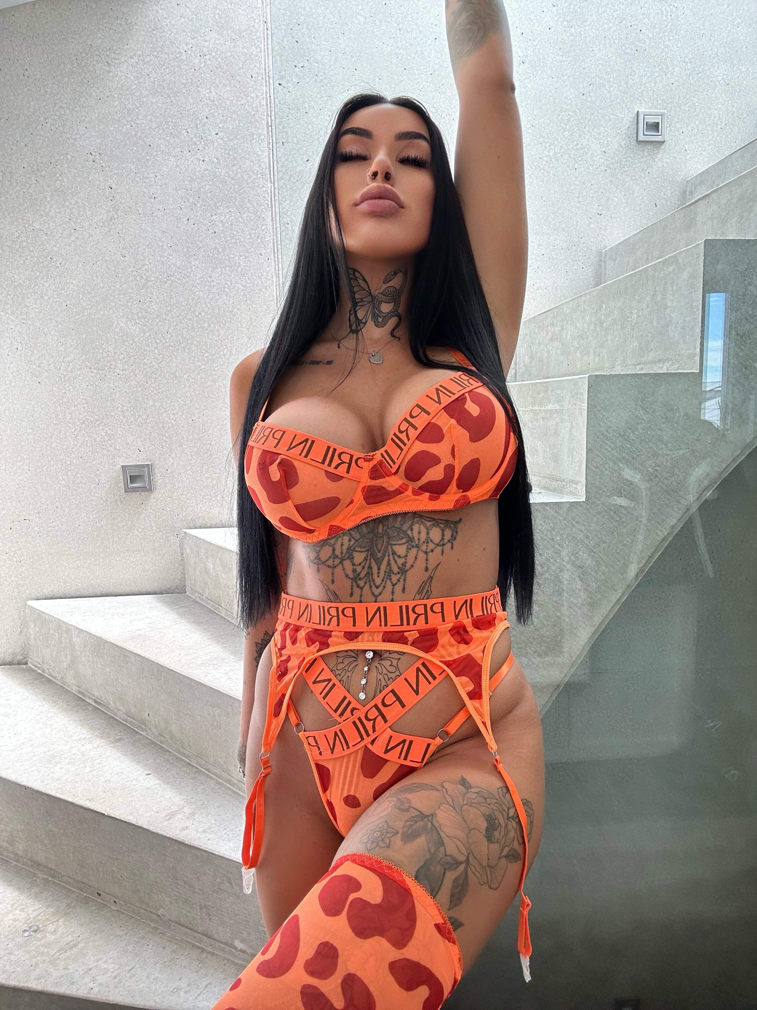 LARA HOT ❤️‍🔥
