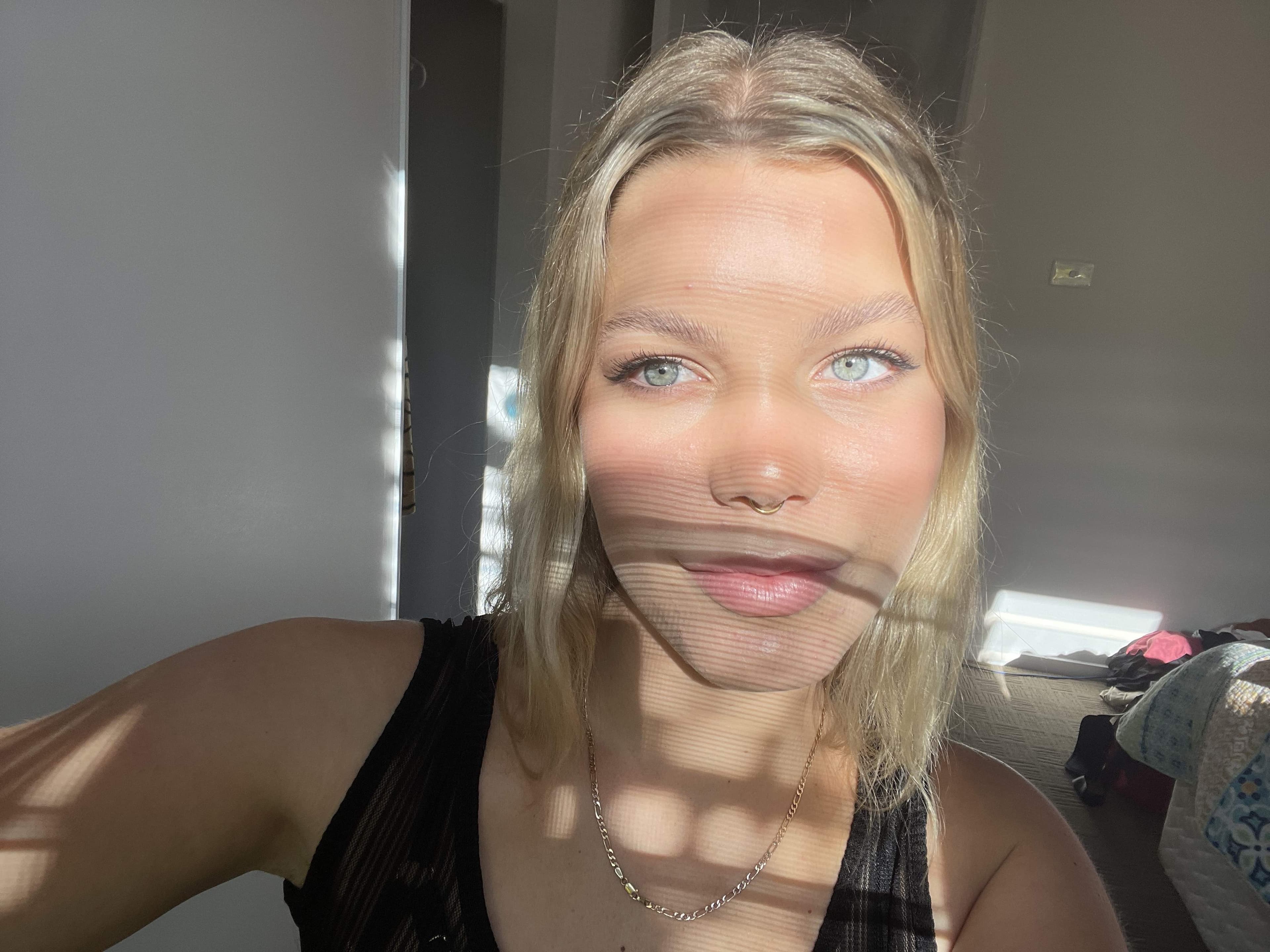 D x