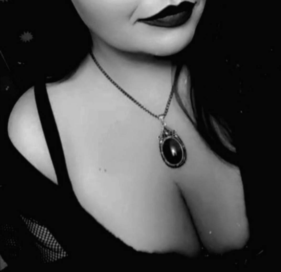 Raven 🖤