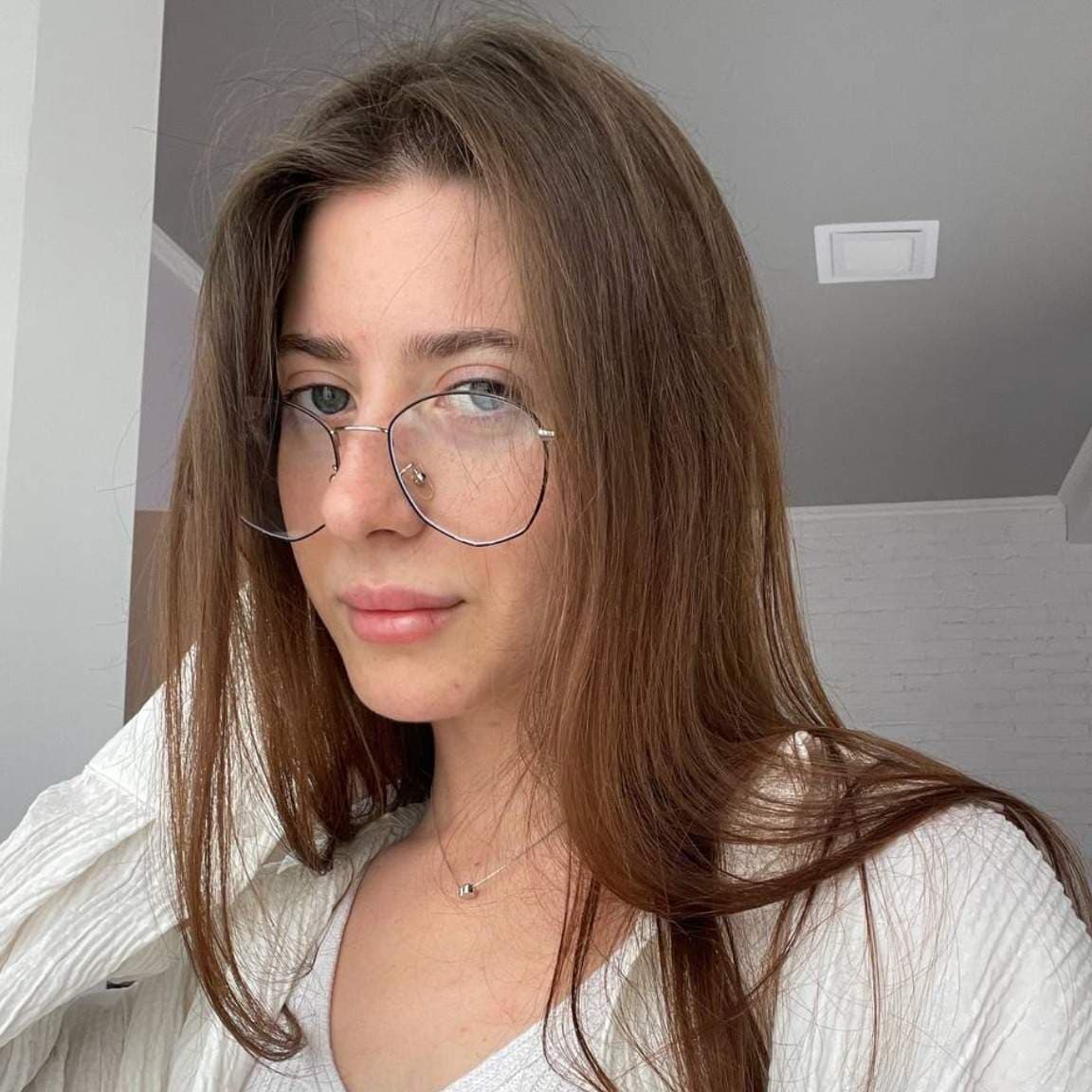 😈 Mia Reed 😈