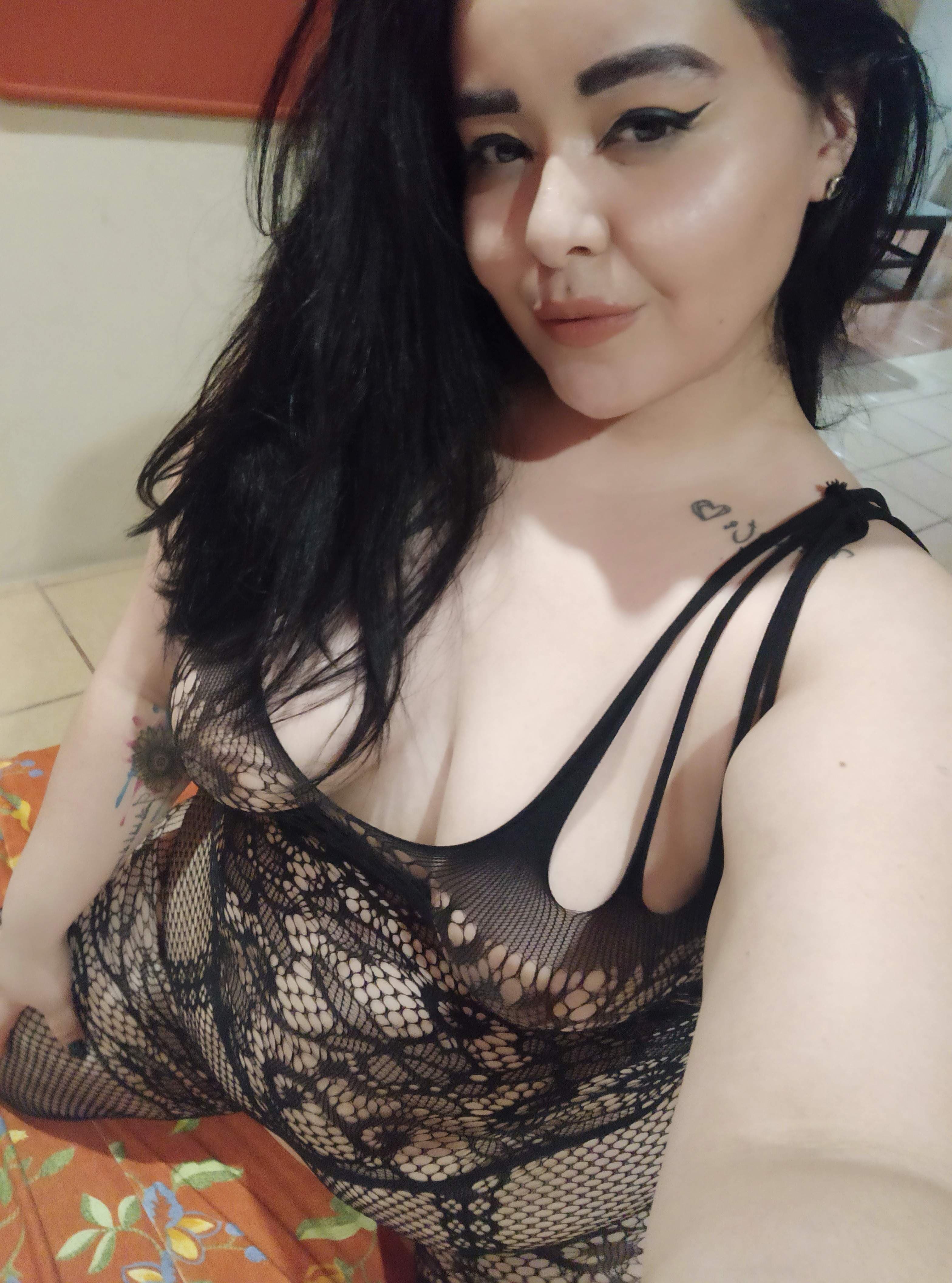 Evelyn DG