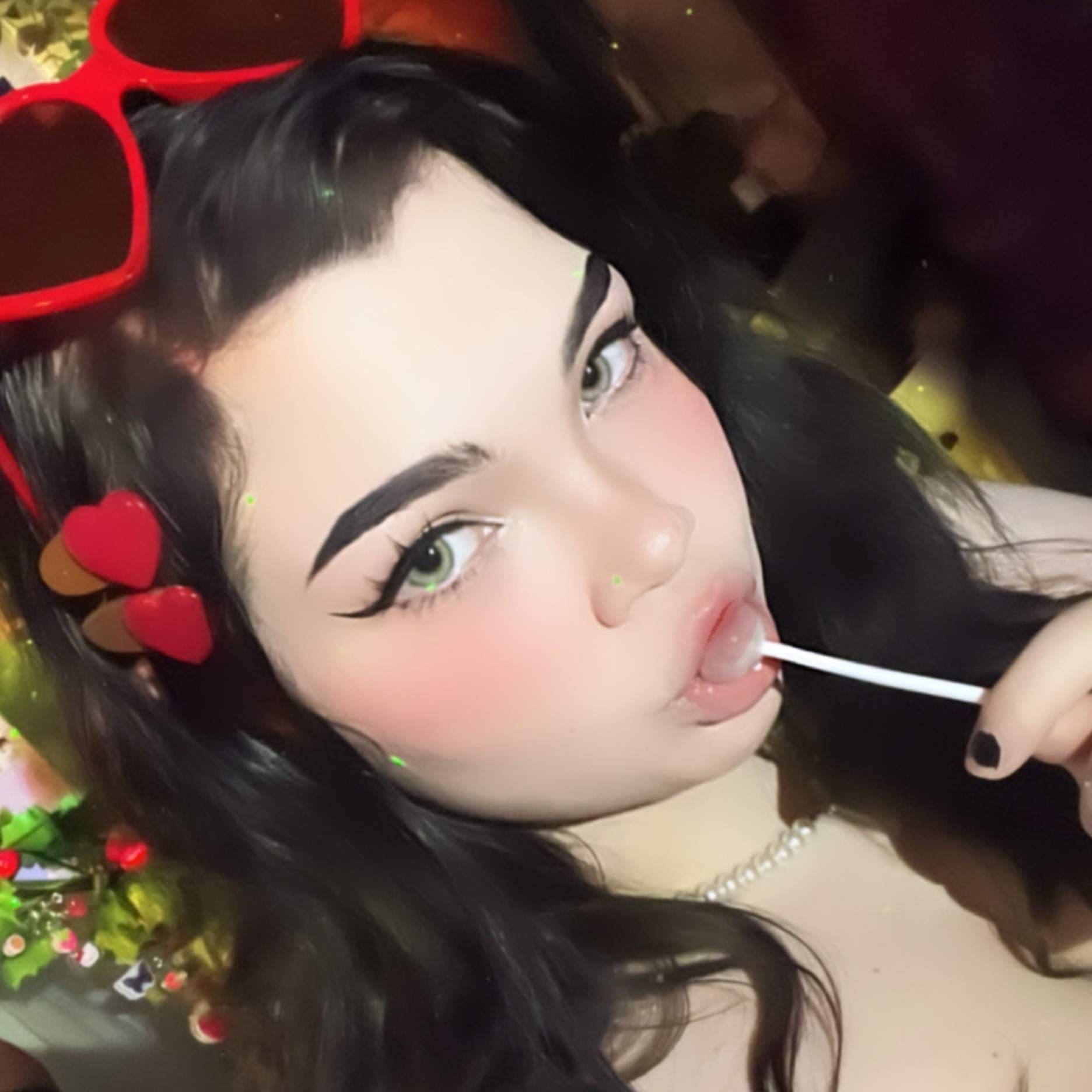 ✿ 𝐣𝐮𝐧𝐞 ✿