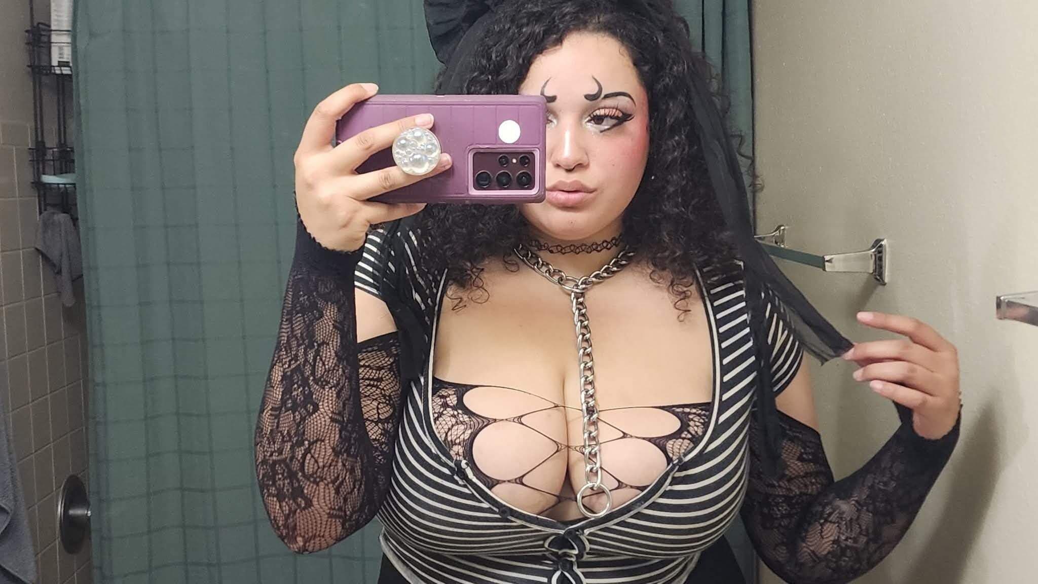 🟢BIG TIDDIE GODDESS