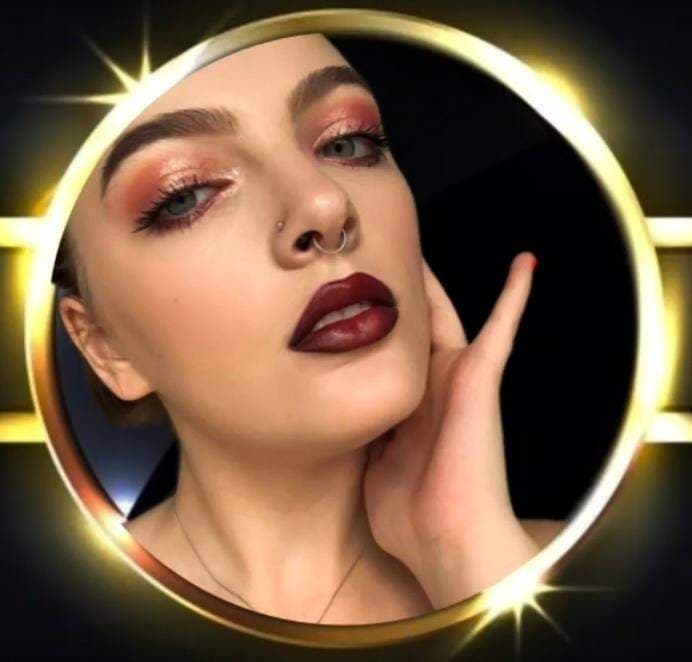 💋𝓡𝓮𝓫𝓮𝓬𝓬𝓪 𝓢𝓪𝓵𝓿𝓪𝓽𝓸𝓻𝓮💋