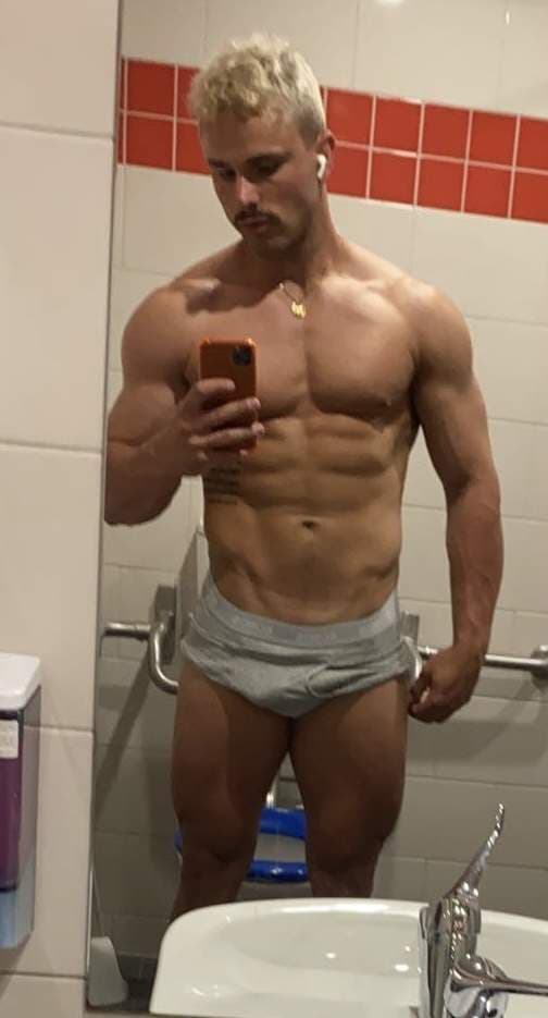 Charlie Peters