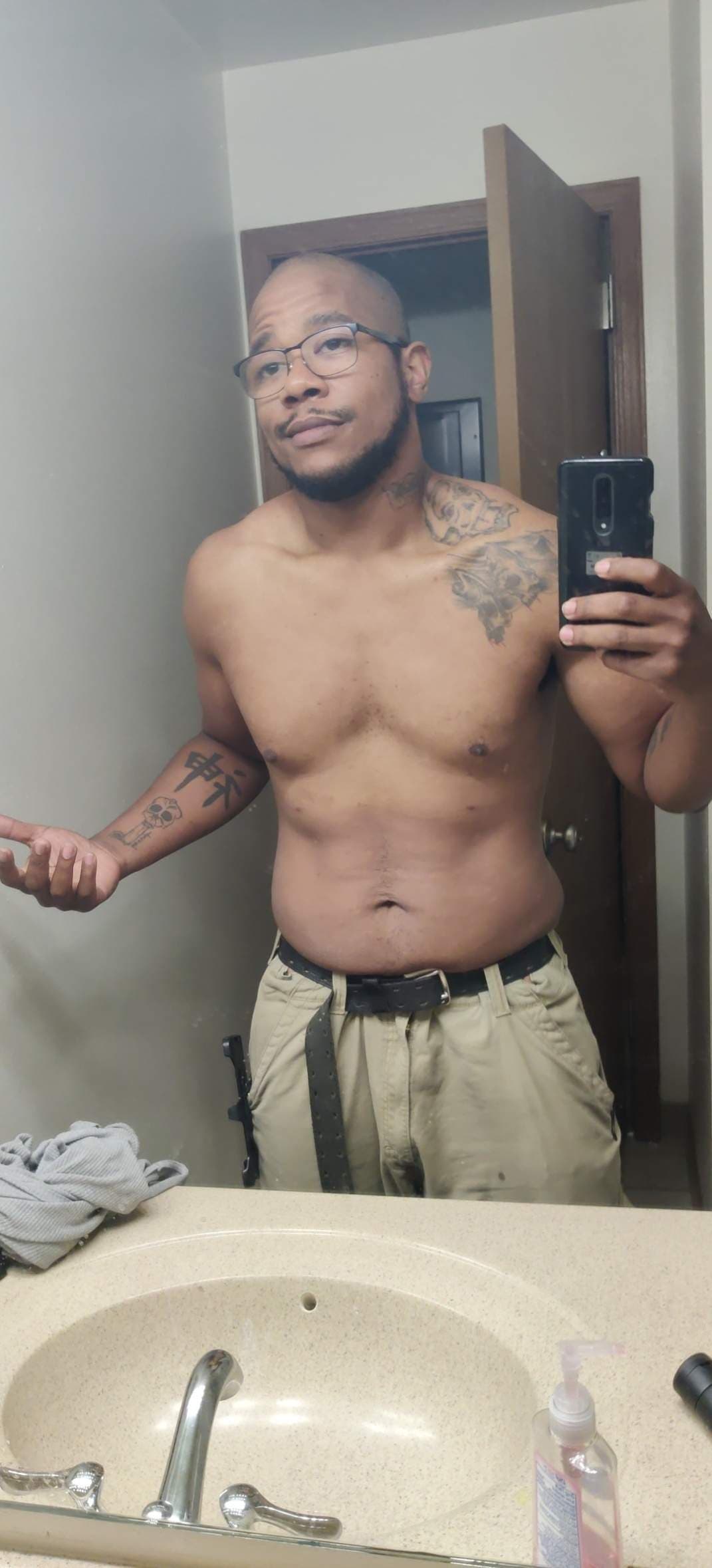 LB