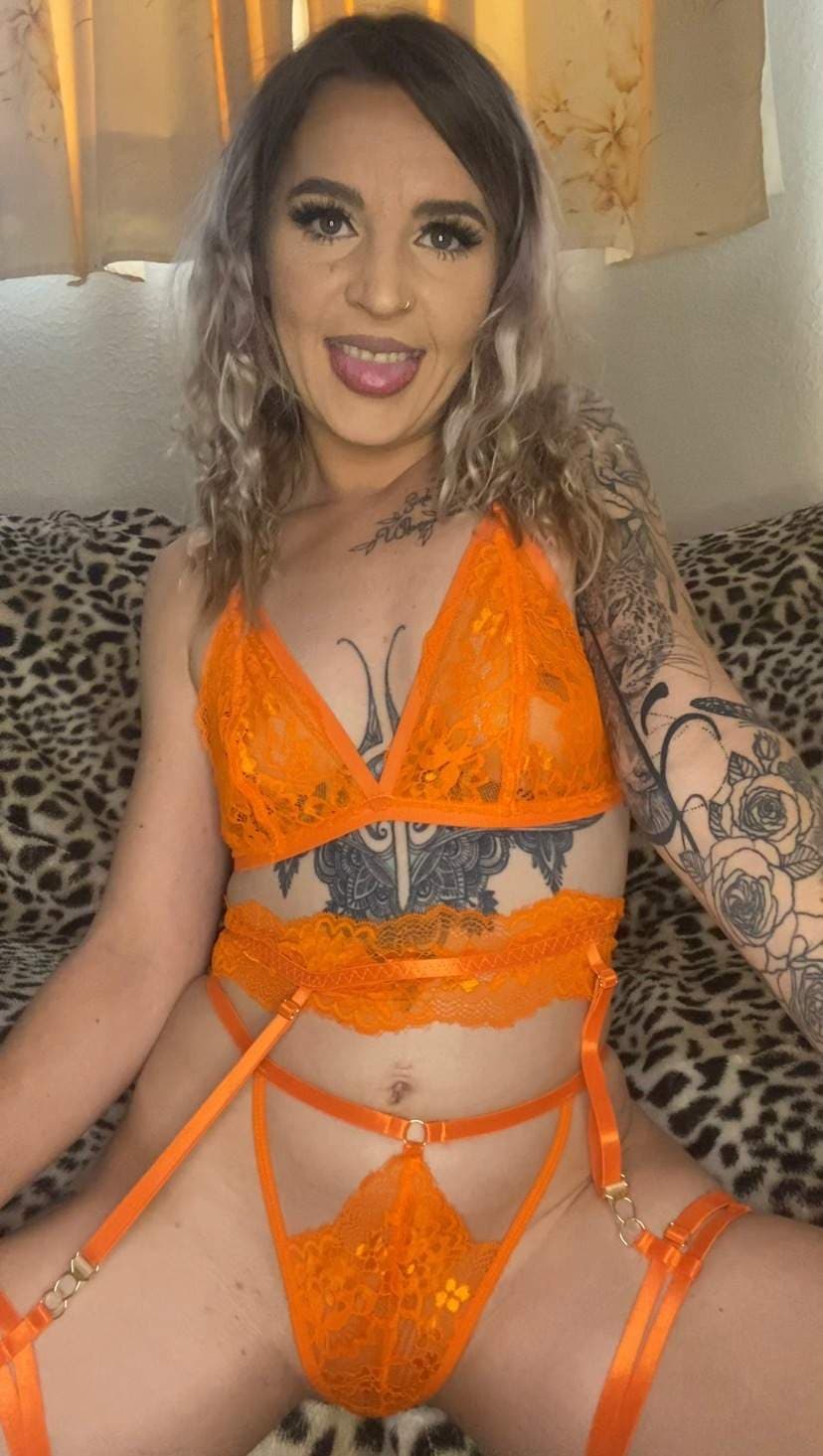 PeachykayExclusive