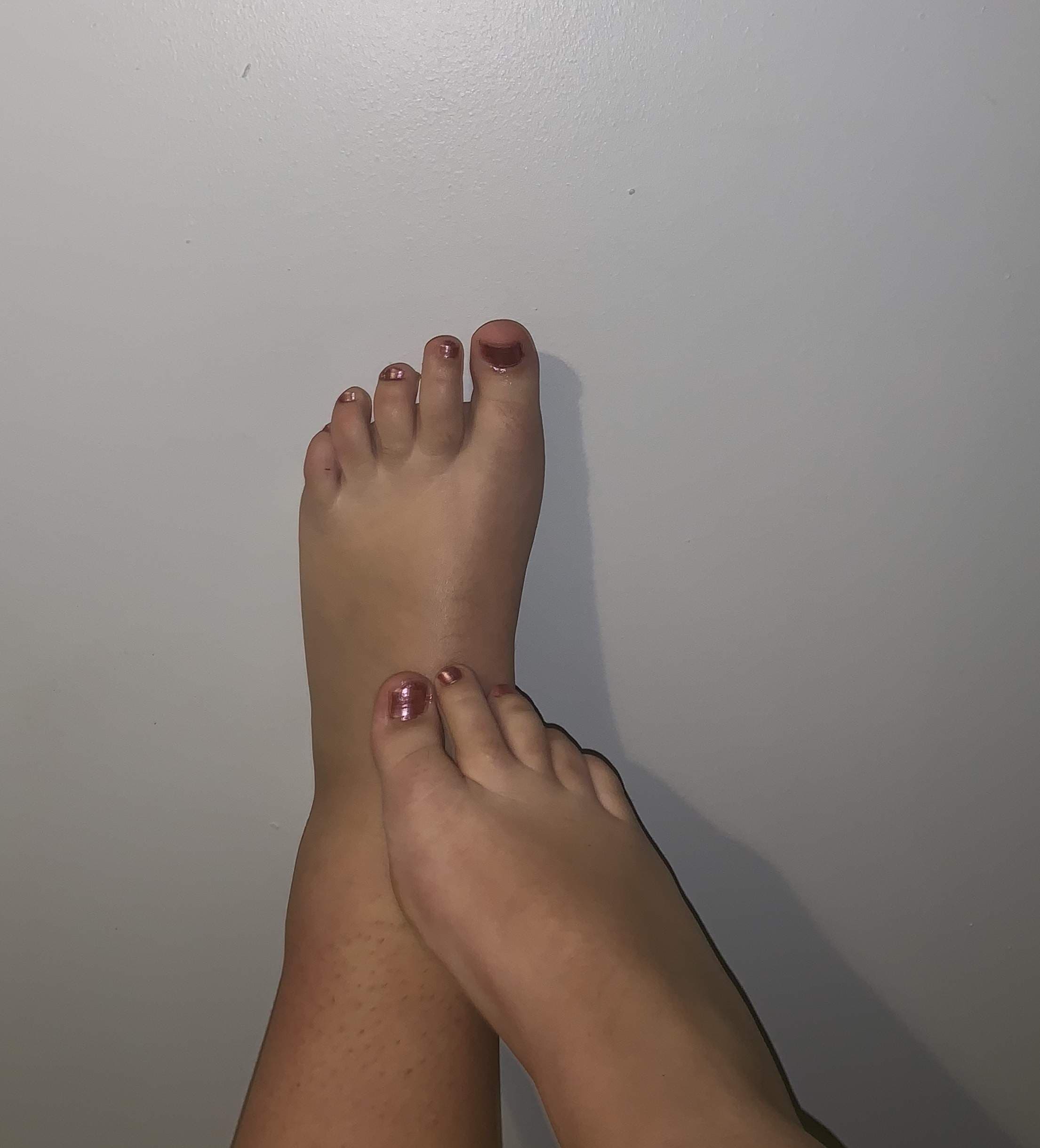 Ali’s Foot Pics🦶🏼🌸