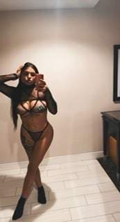 Liv Cakes 🎂
