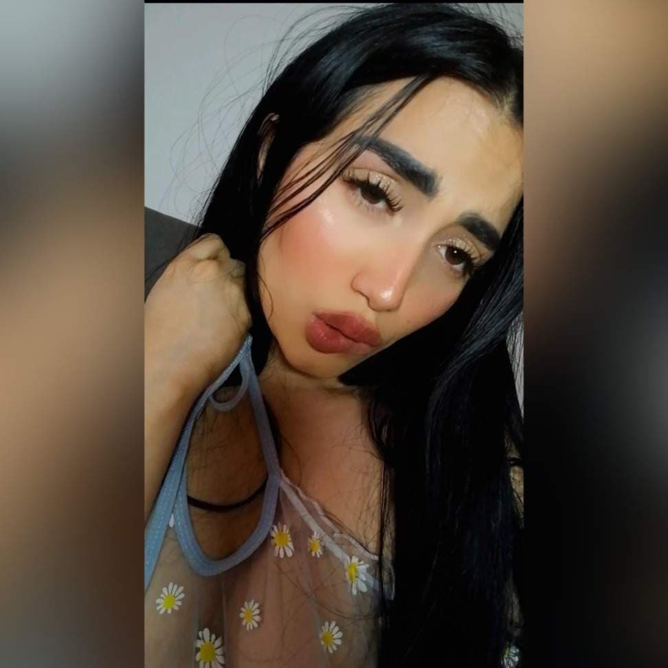 ✨Paula Priscila✨