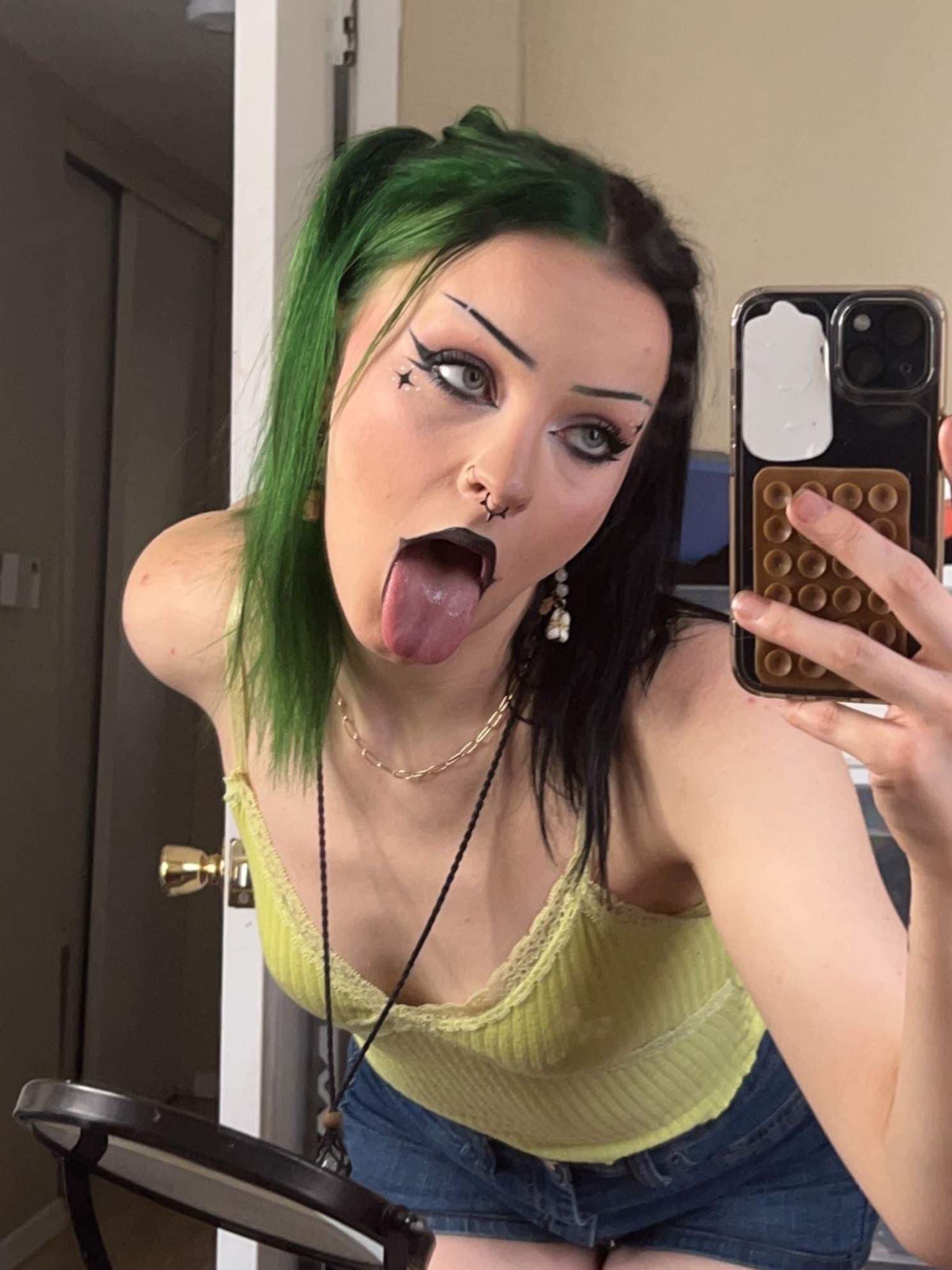 ˜”*°•.˜”*°• katie<3 •°*”˜.•°*”˜