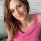 Eve Lawrence
