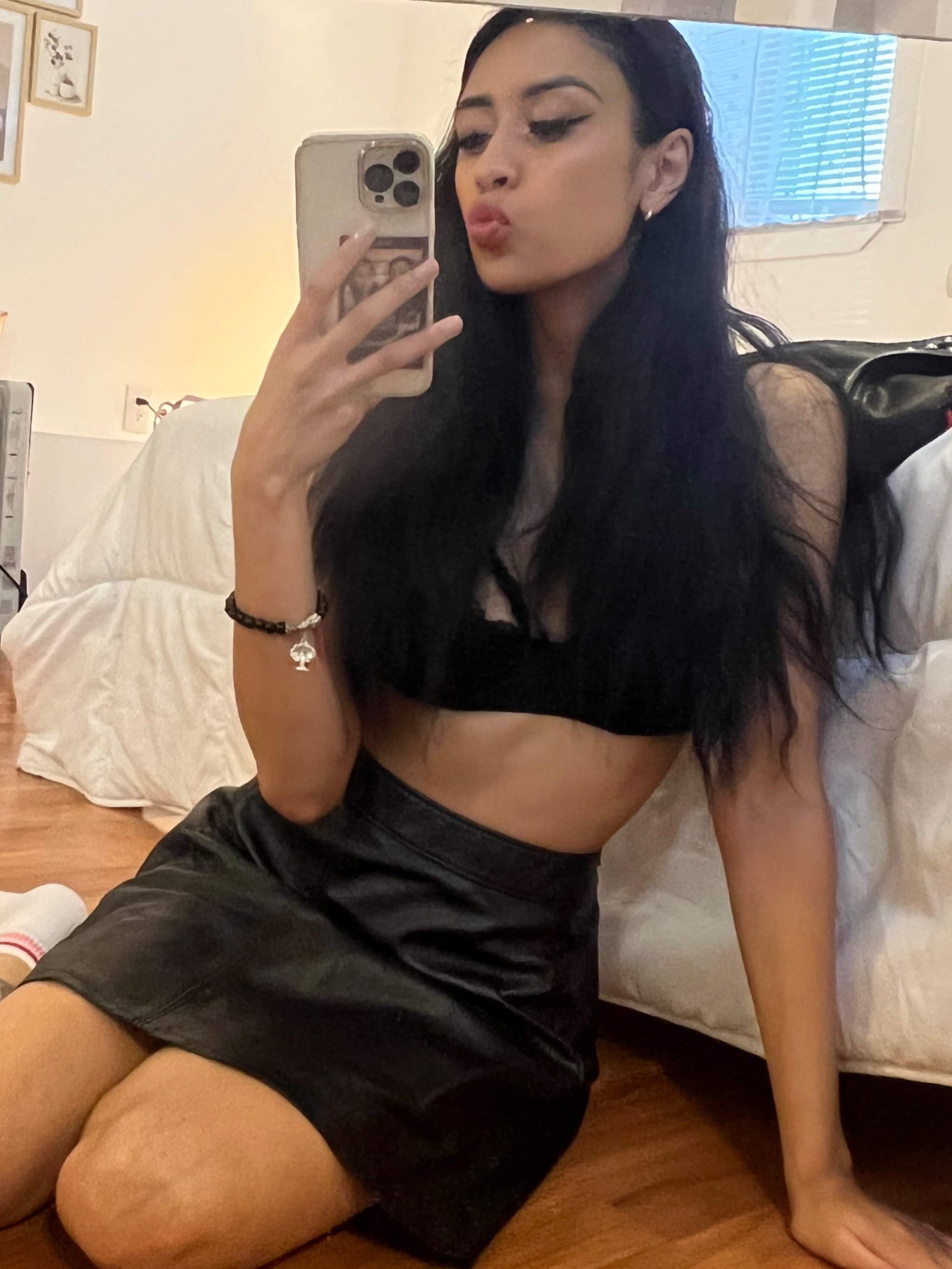Findom Goddess Karyna