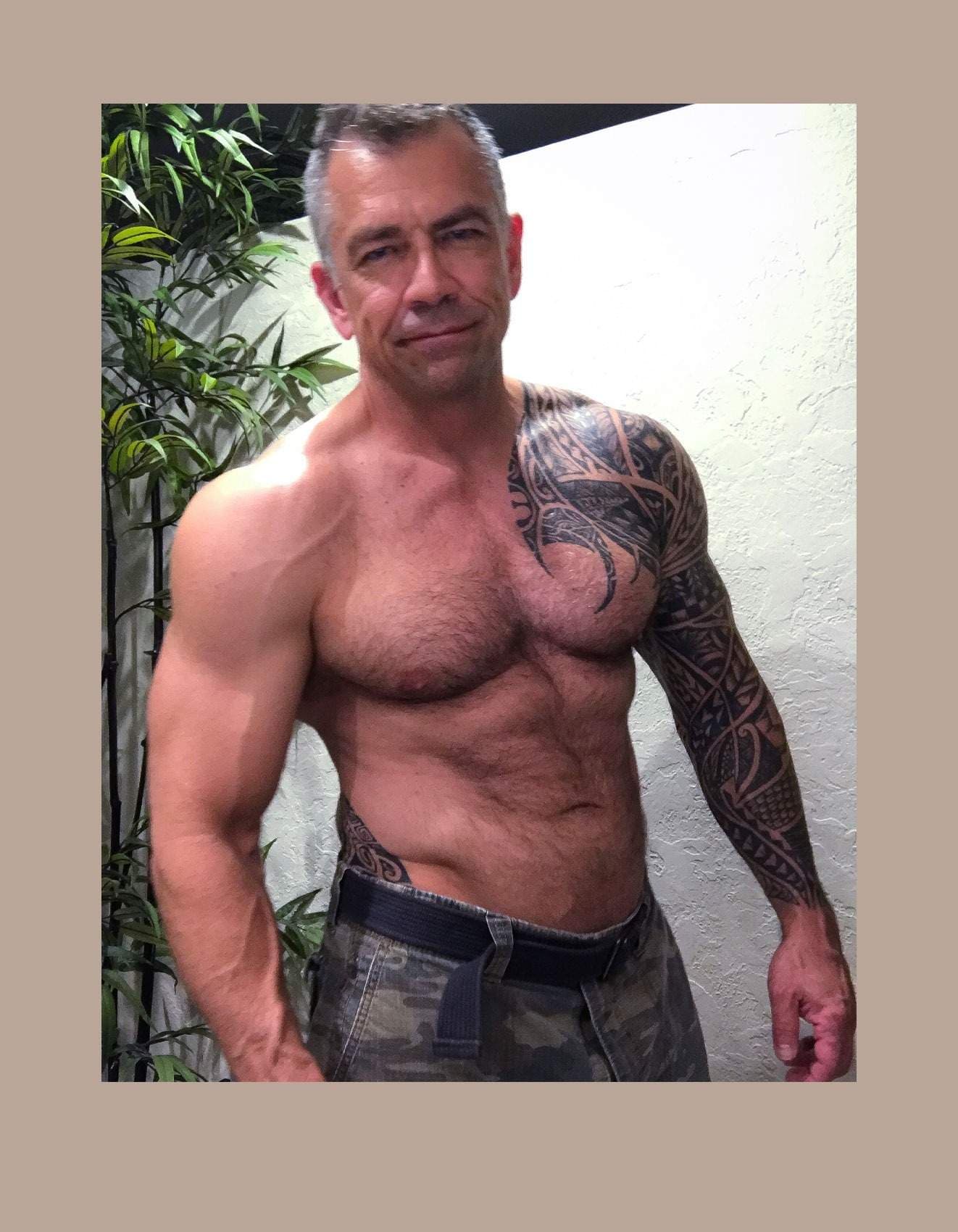 Kinky Muscle Daddy