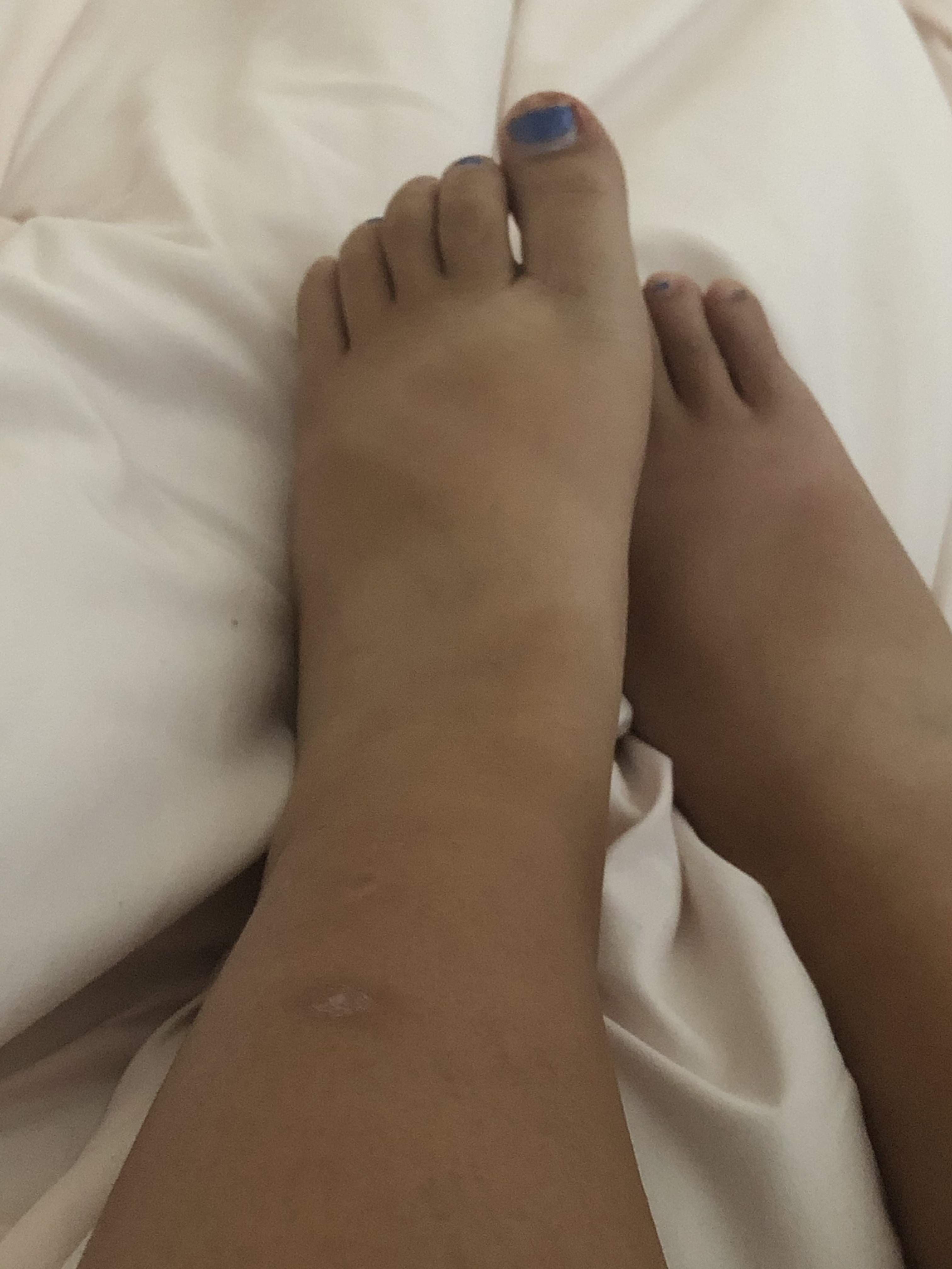 Small Asian Feet pics