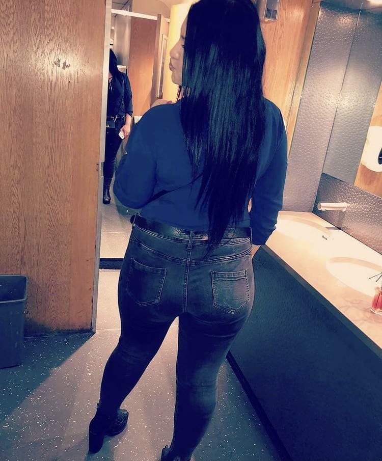 Brunette Duchess