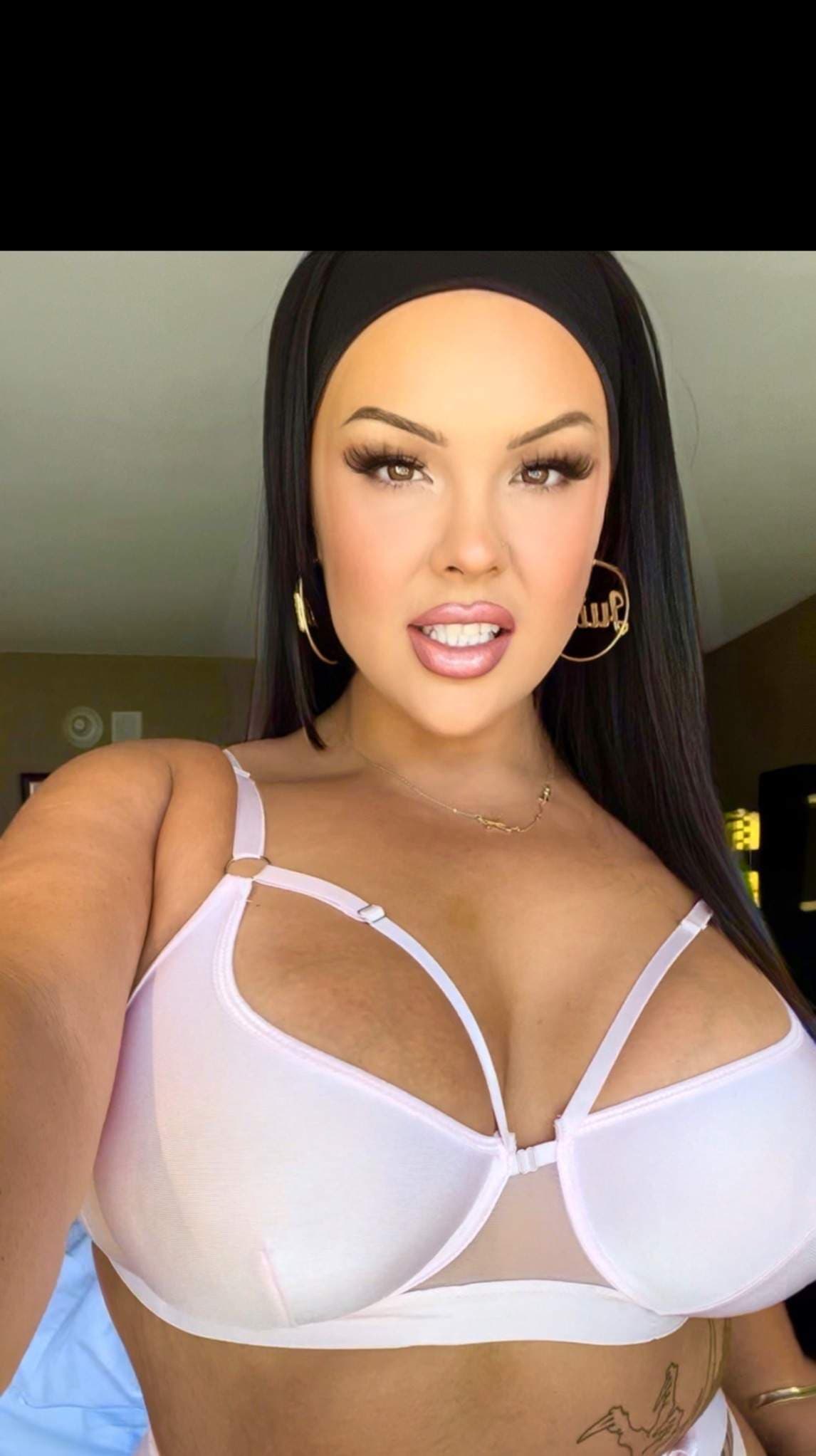 6 FT Queen Blanca
