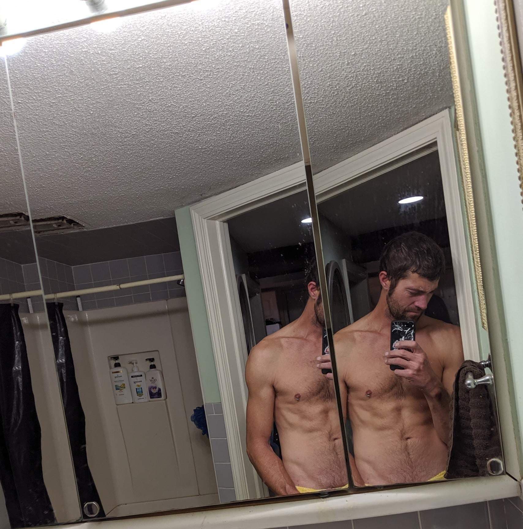 Matthew Aaroñ Steele
