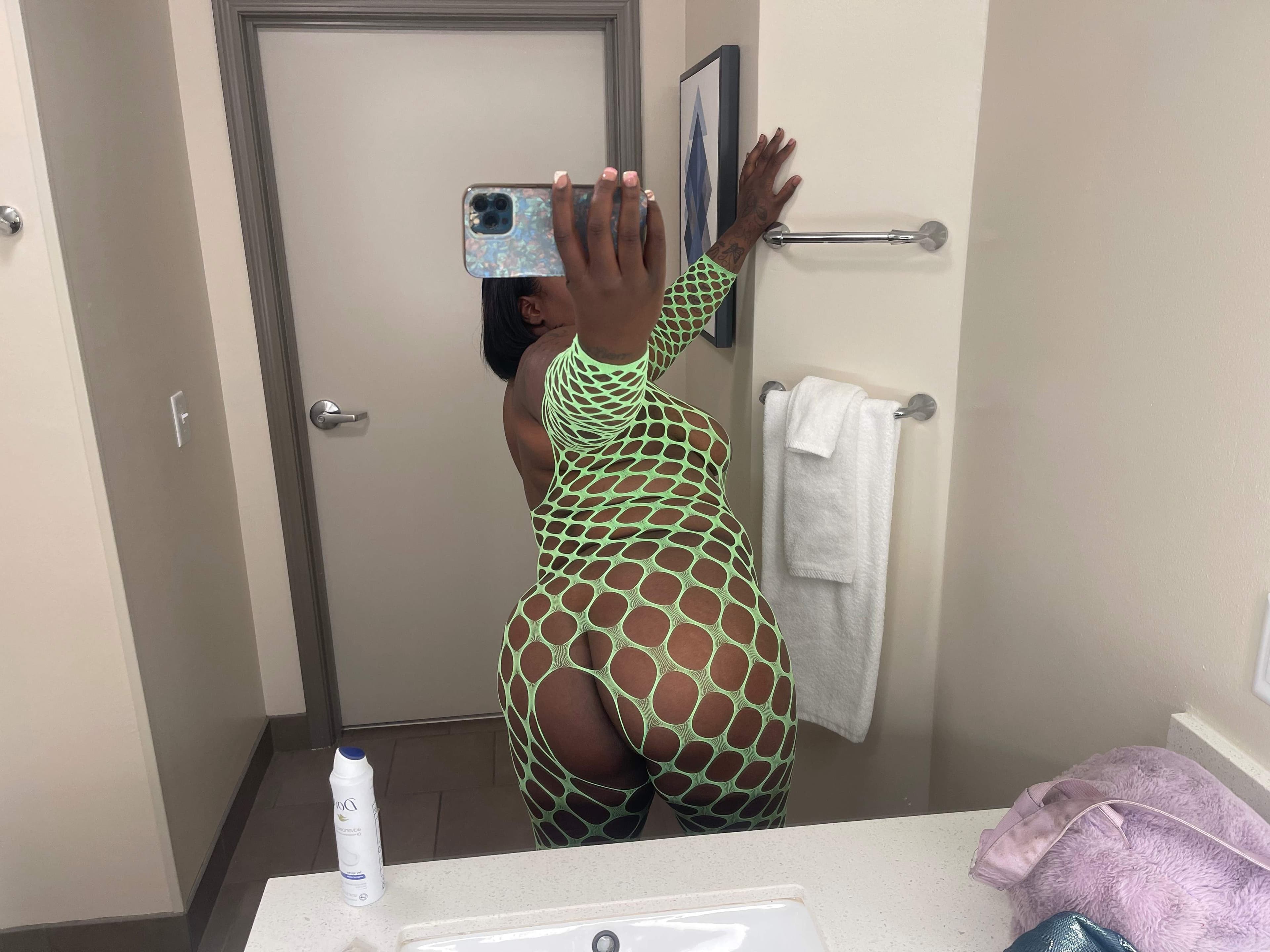 Naomi monae