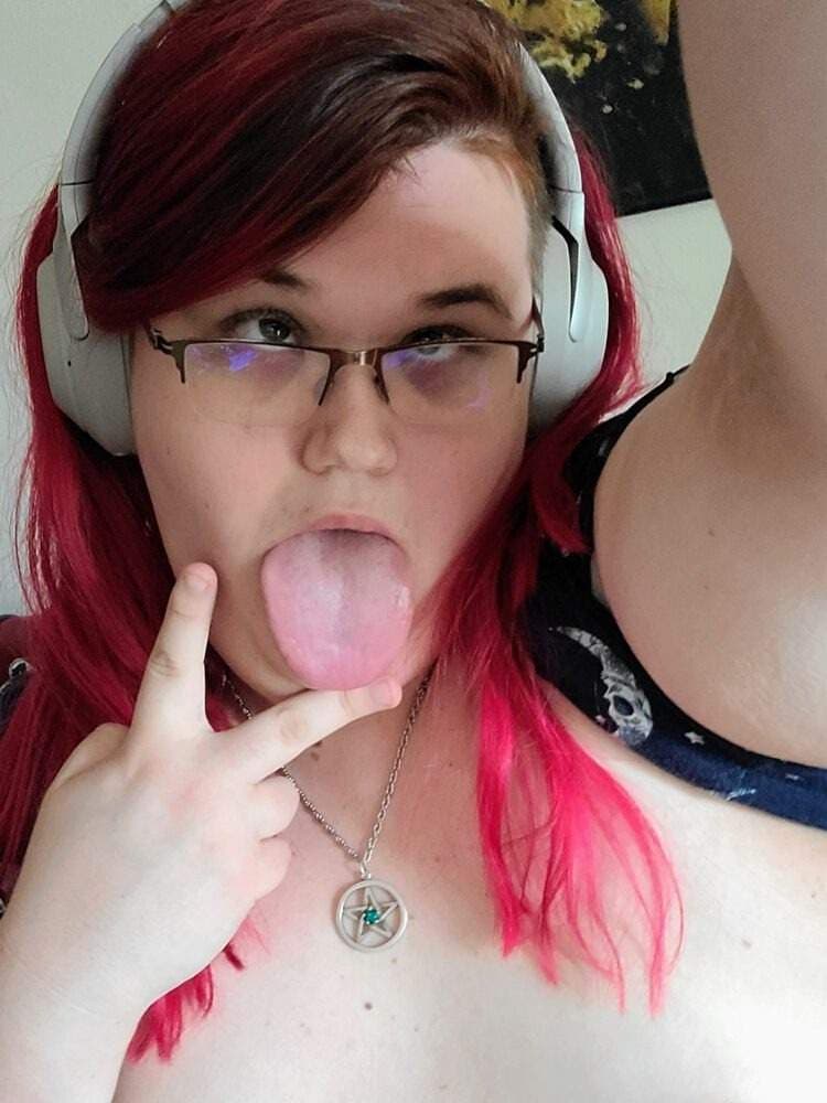DyxYnNyx