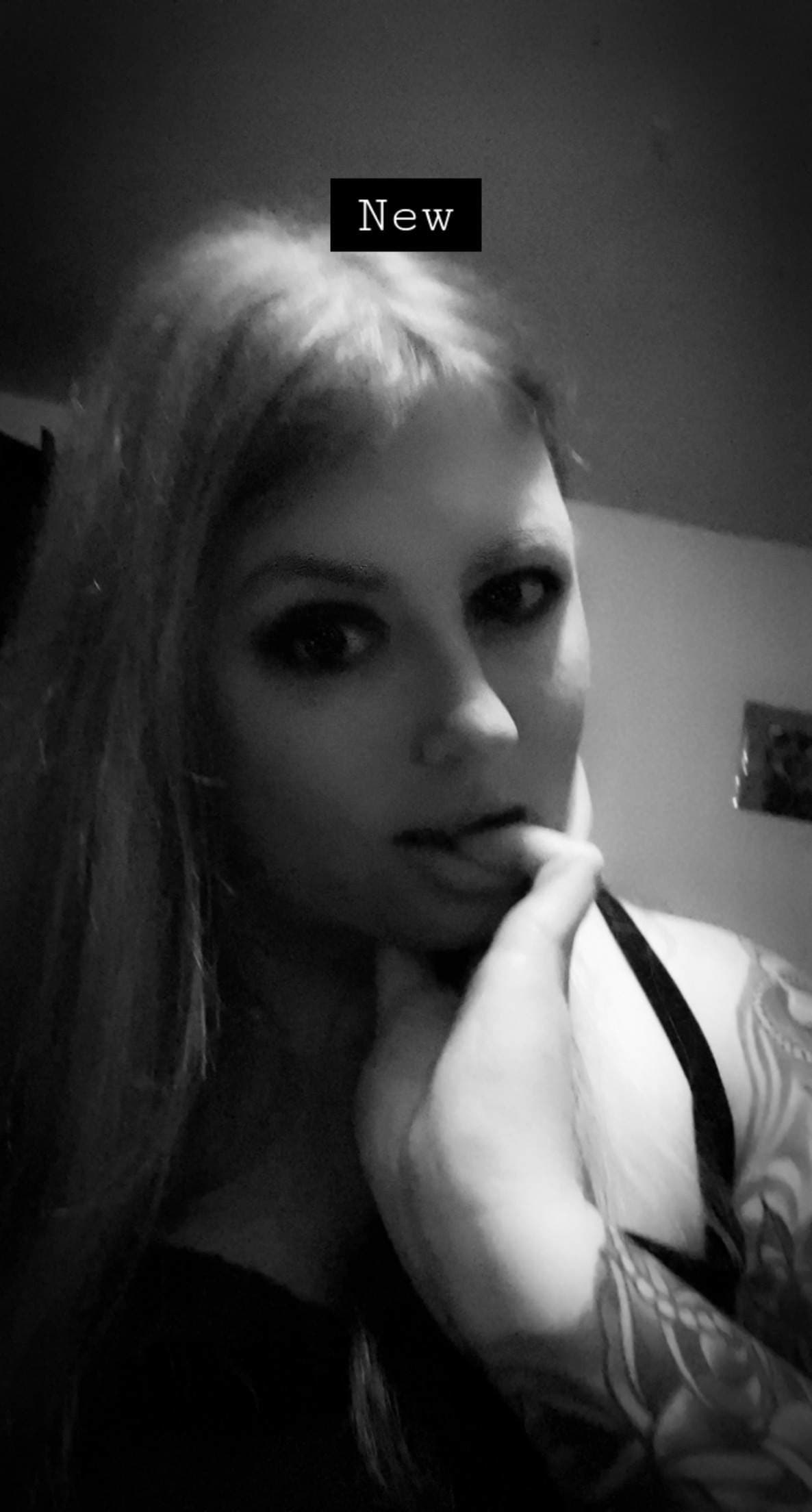 Deathcoredoll84