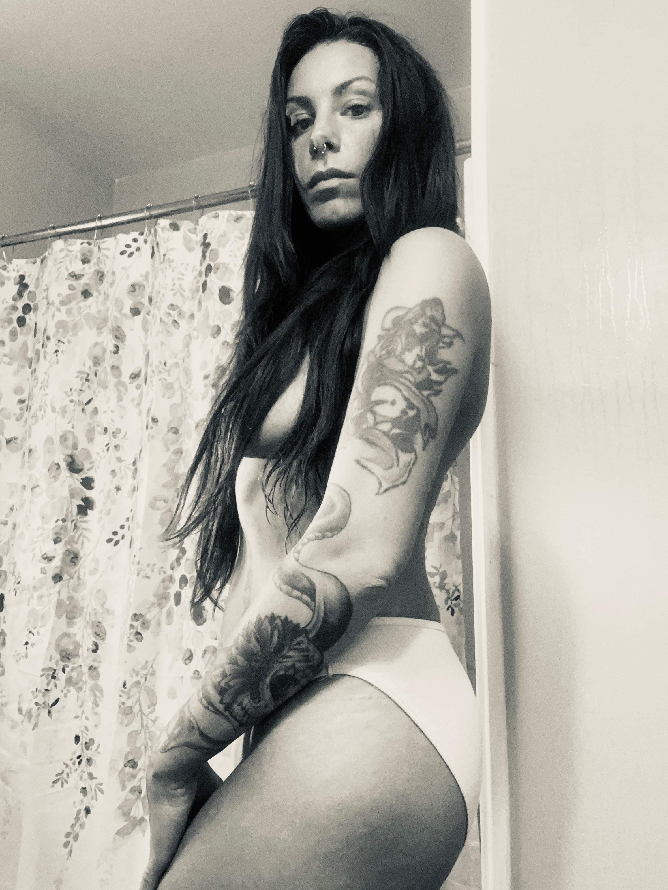 Crystallee