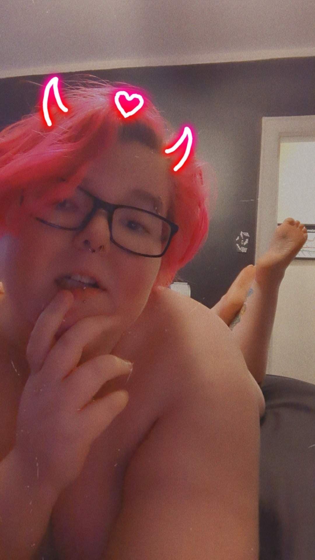 🖤Britney💖GOTH😈GAMER😘COLLEGE🥵BBW🆓Breed me