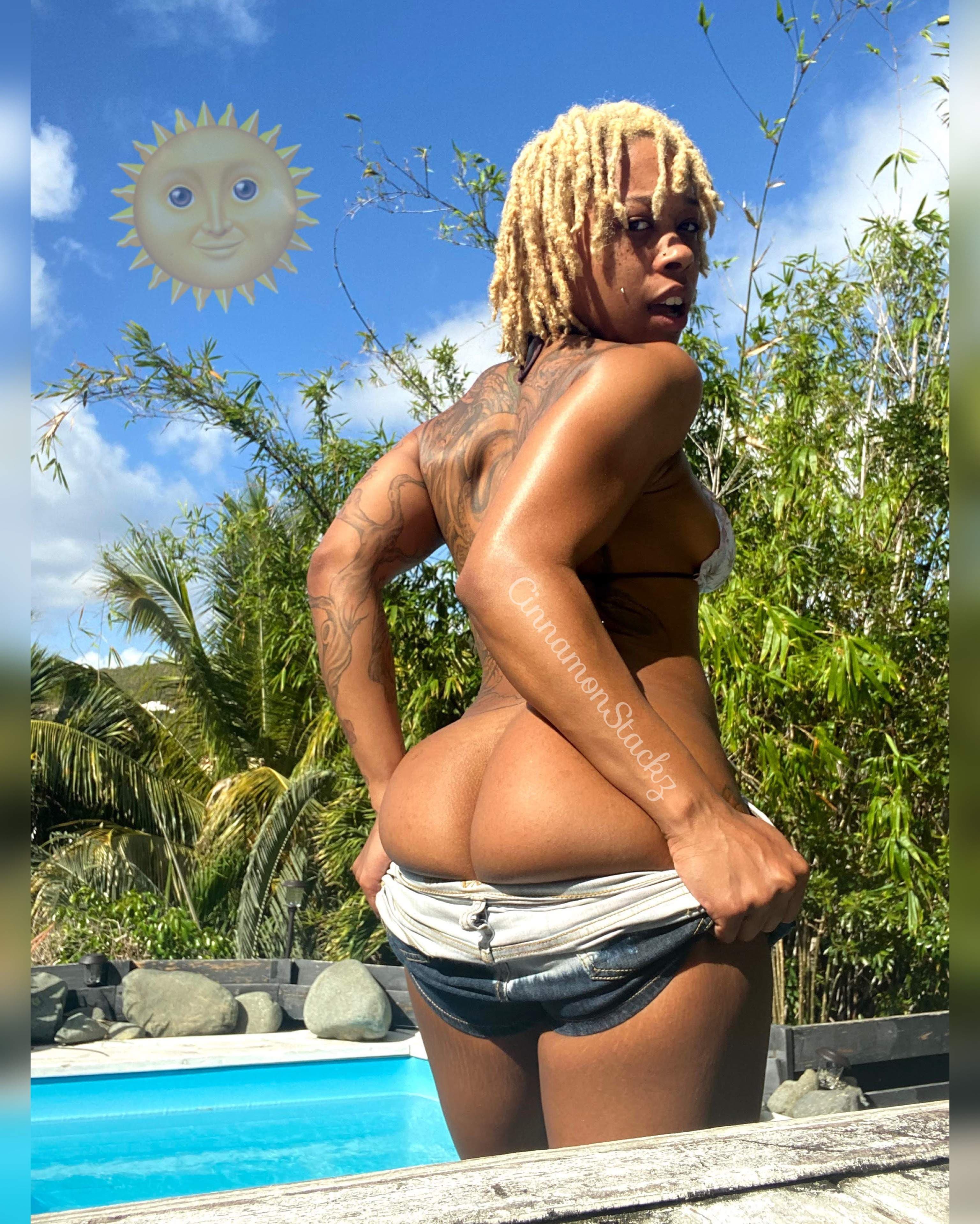 Cinnamon Stackz Uncensored 😈