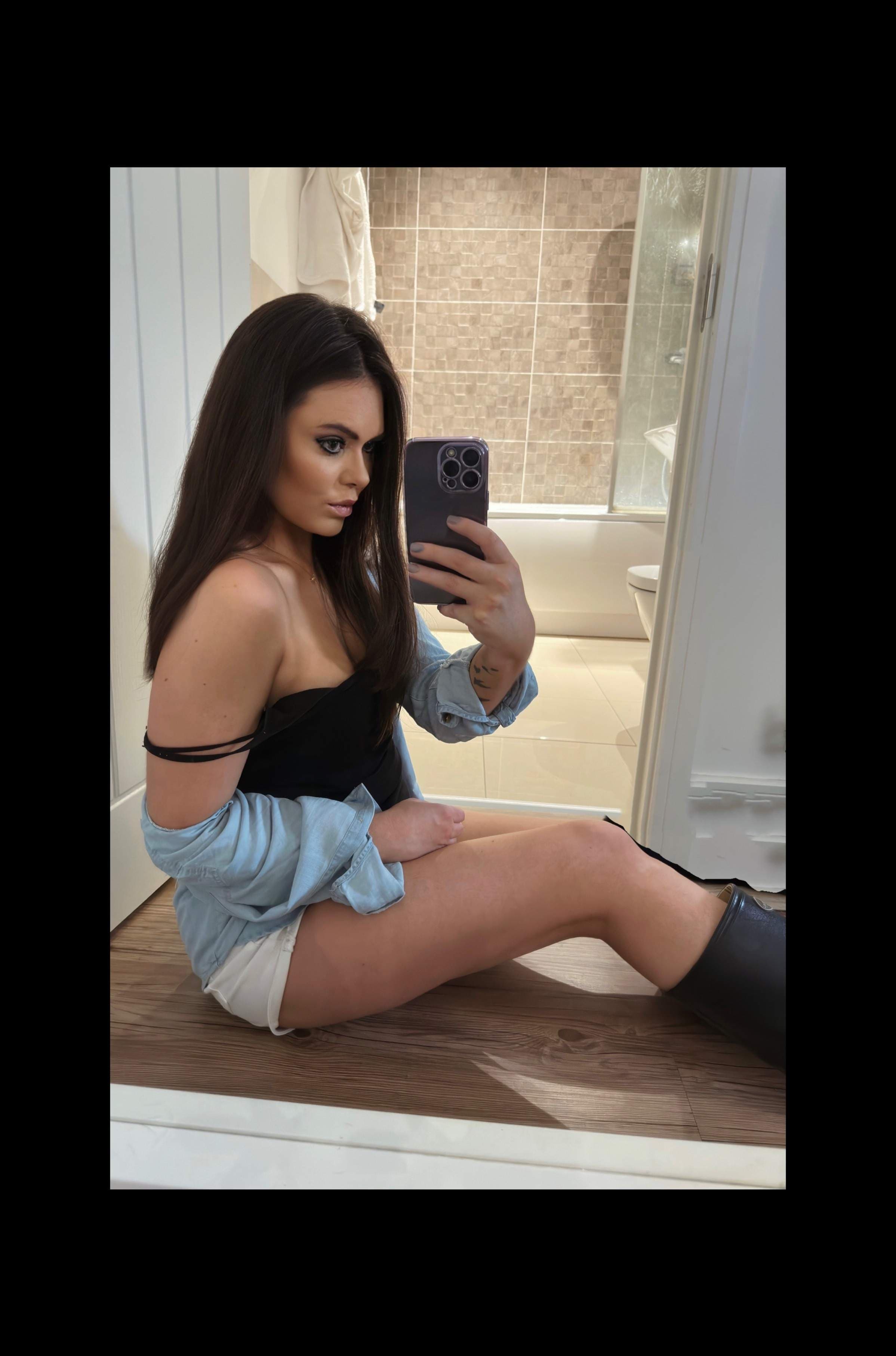 ScarlettBond