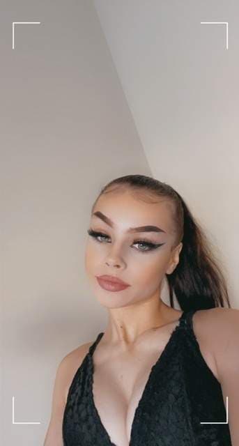 Lara.bttn