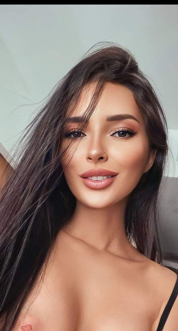 ❤ 𝓔𝓿𝓮𝓵𝓲𝓷𝓪 ❤