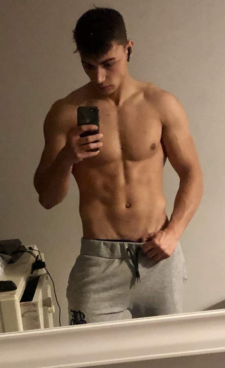 Charlie_is_fit