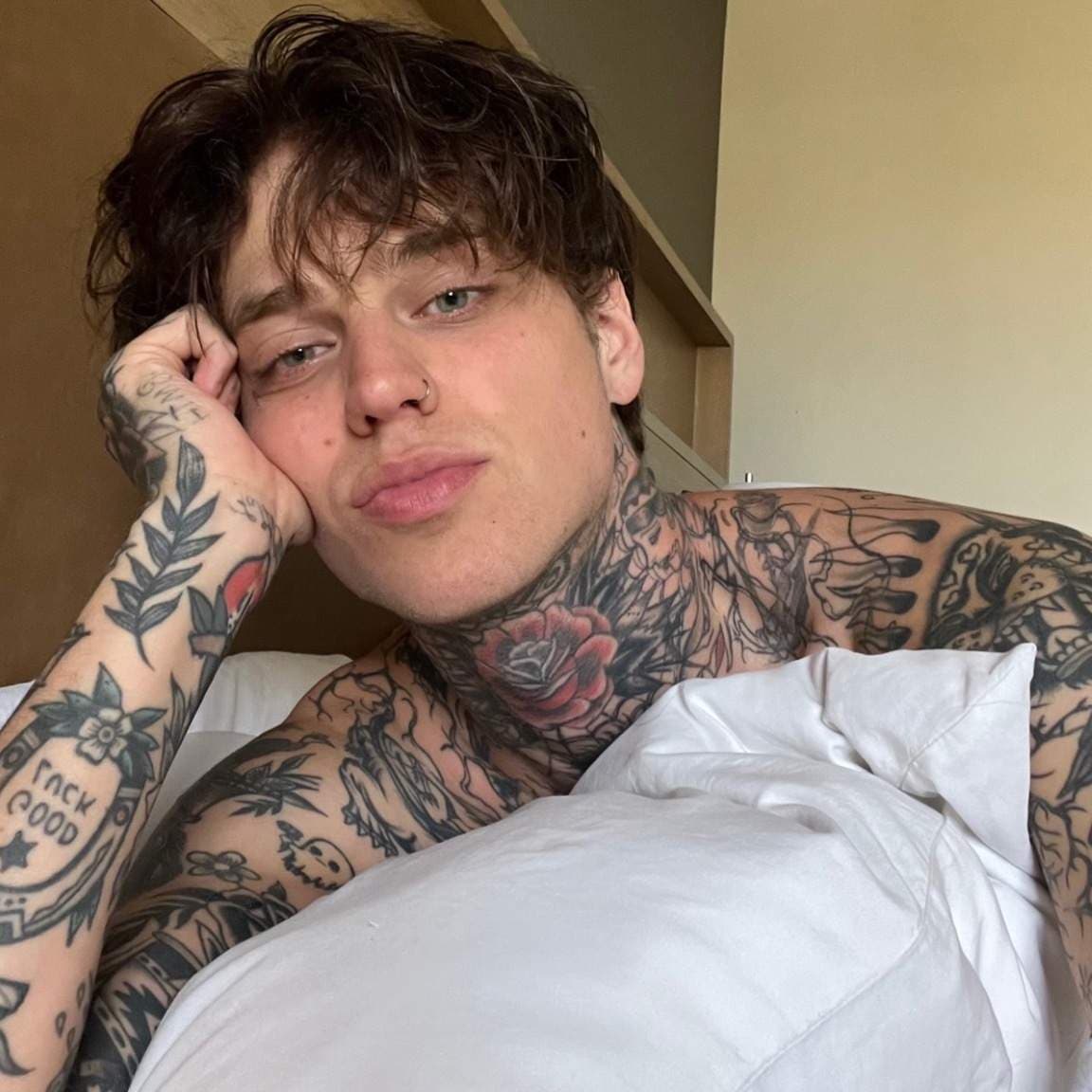 Aaron 🔥
