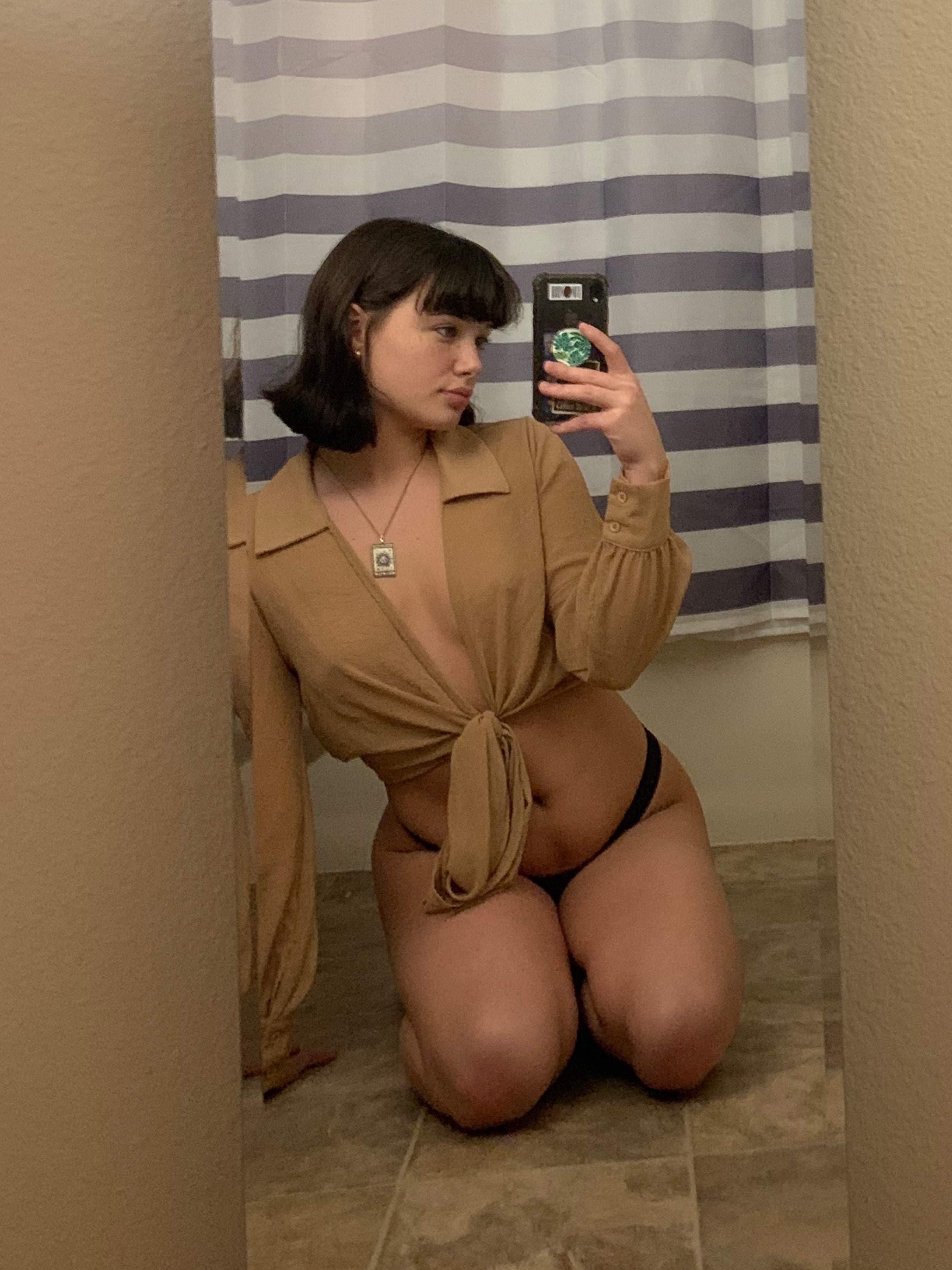 Ava Vee