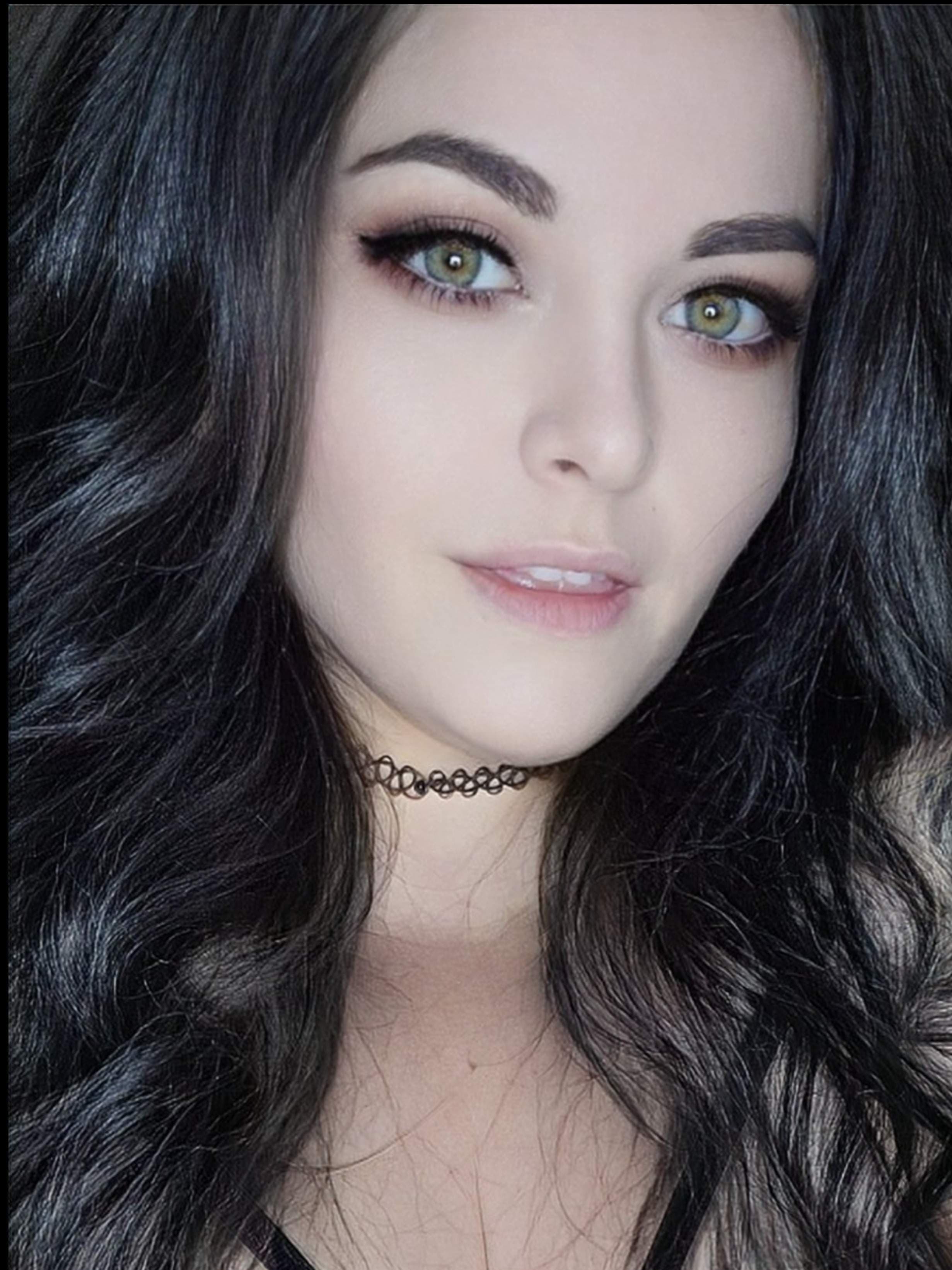🖤𝕂𝕠𝕕𝕚 𝕊𝕒𝕝𝕖𝕞🖤