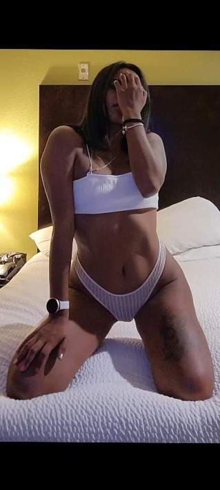D A N I 🍑